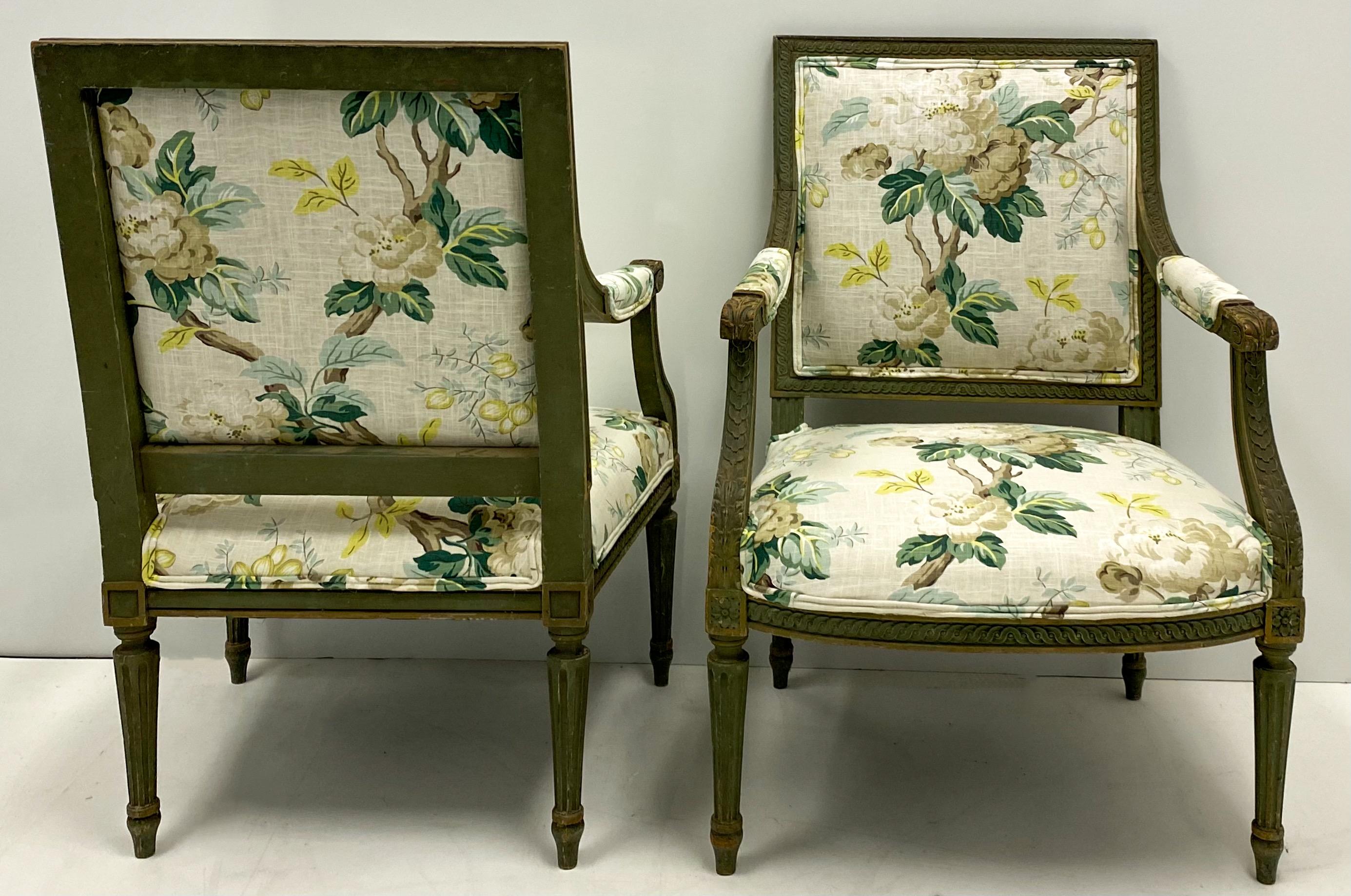 Pair of 19th Century Louis XVI Style Bergère Chairs in Charlotte Moss Linen In Good Condition In Kennesaw, GA