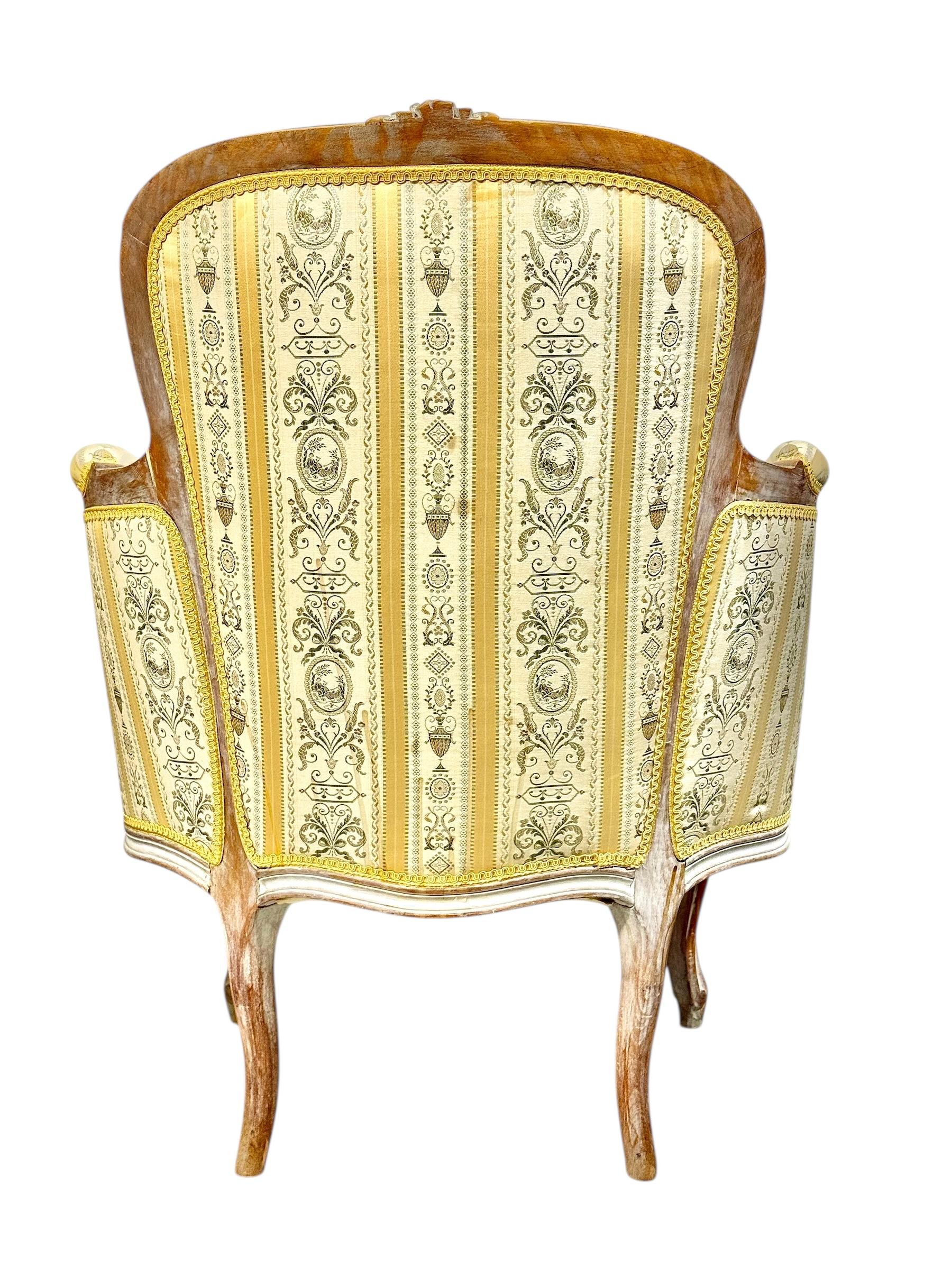 Pair of 19th c. French Louis XVI Style Bergères with Silk Blend Satin Upholstery In Good Condition For Sale In LA CIOTAT, FR