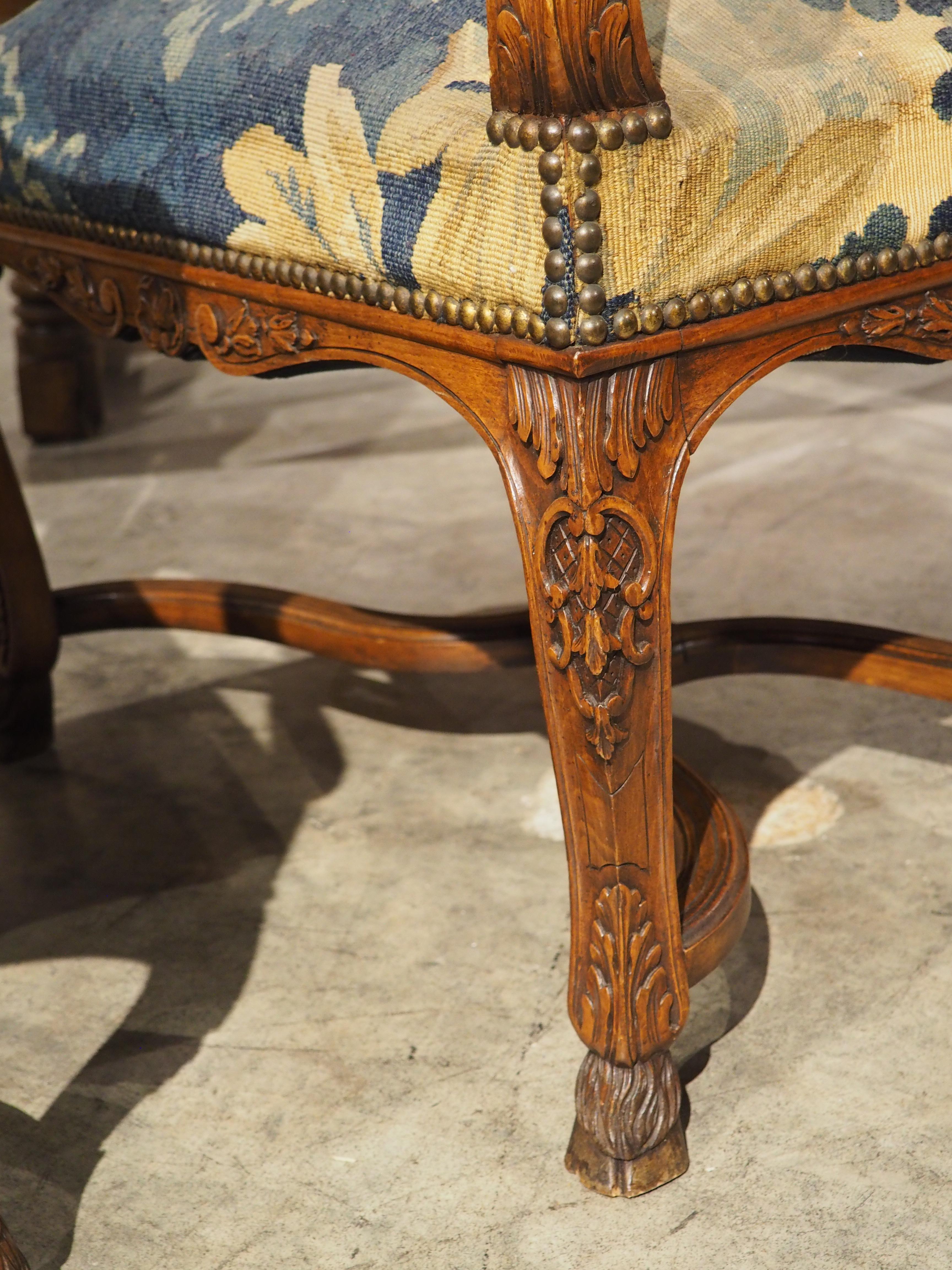 Paar französische Sessel im Regence-Stil des 19. Jh. mit Verdure-Tapisserie-Polsterung im Angebot 1