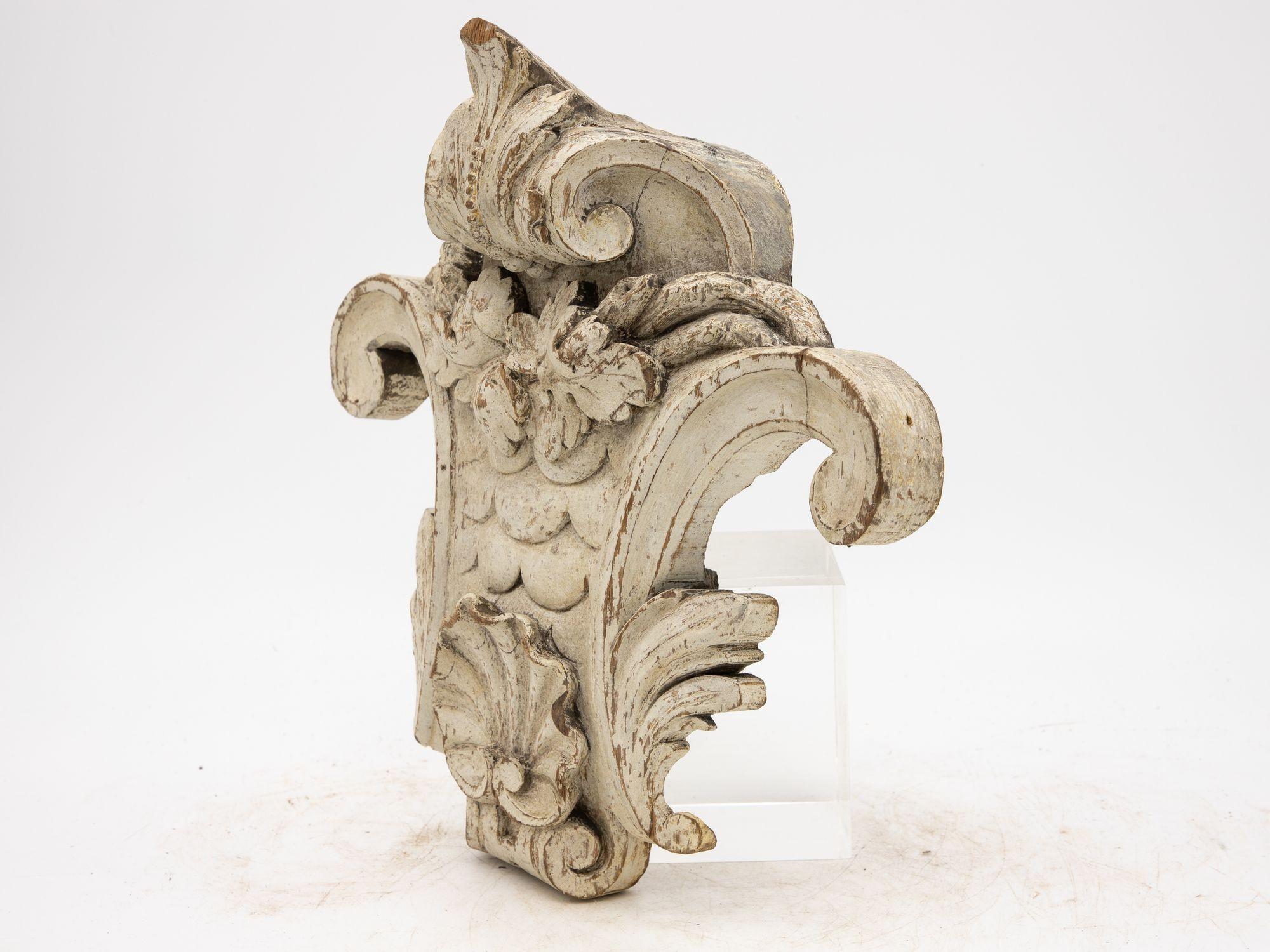 19th Century Pair of 19th c. French Woodwork Corbels For Sale