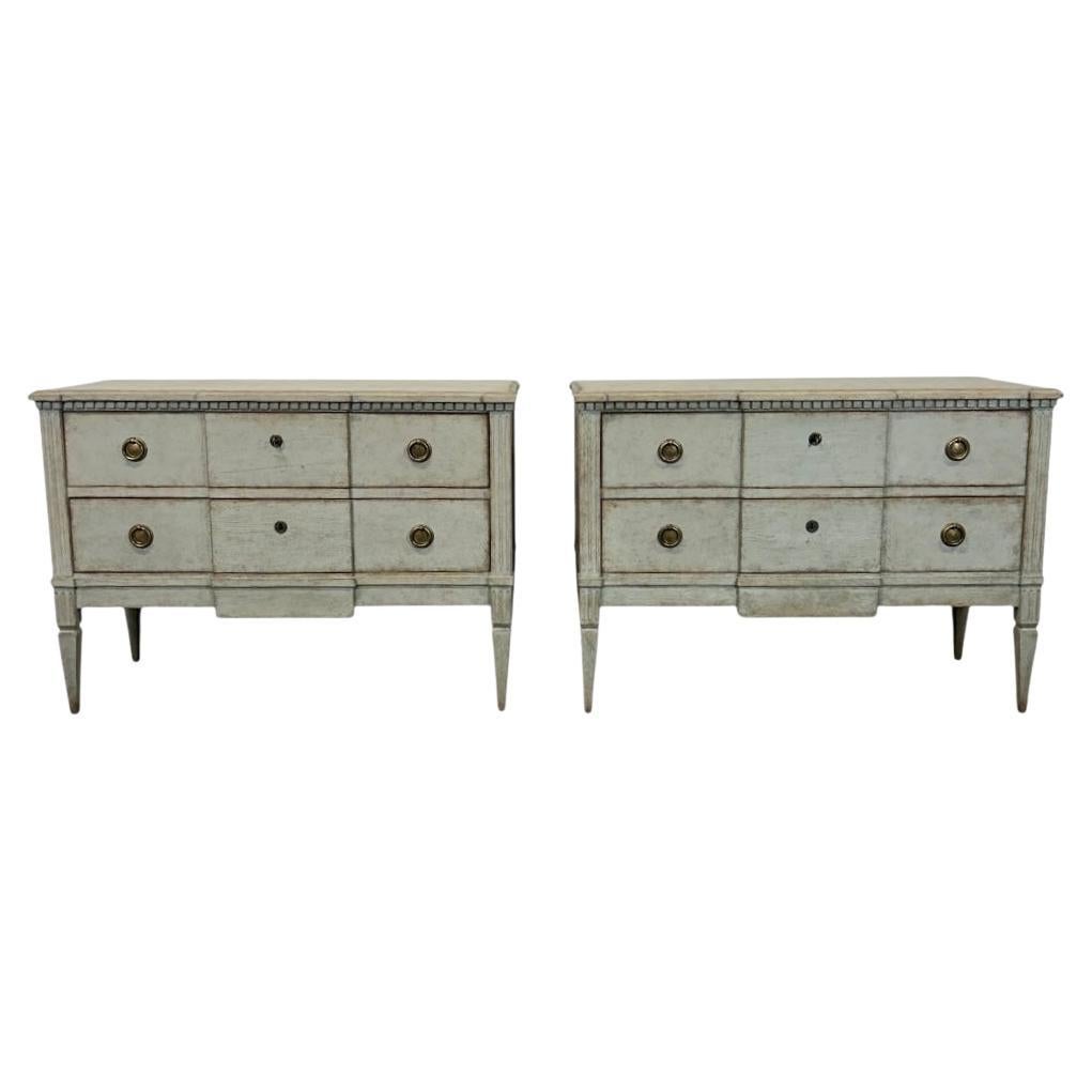 Pair of 19th c. Gustavian-style Chests of Drawers For Sale