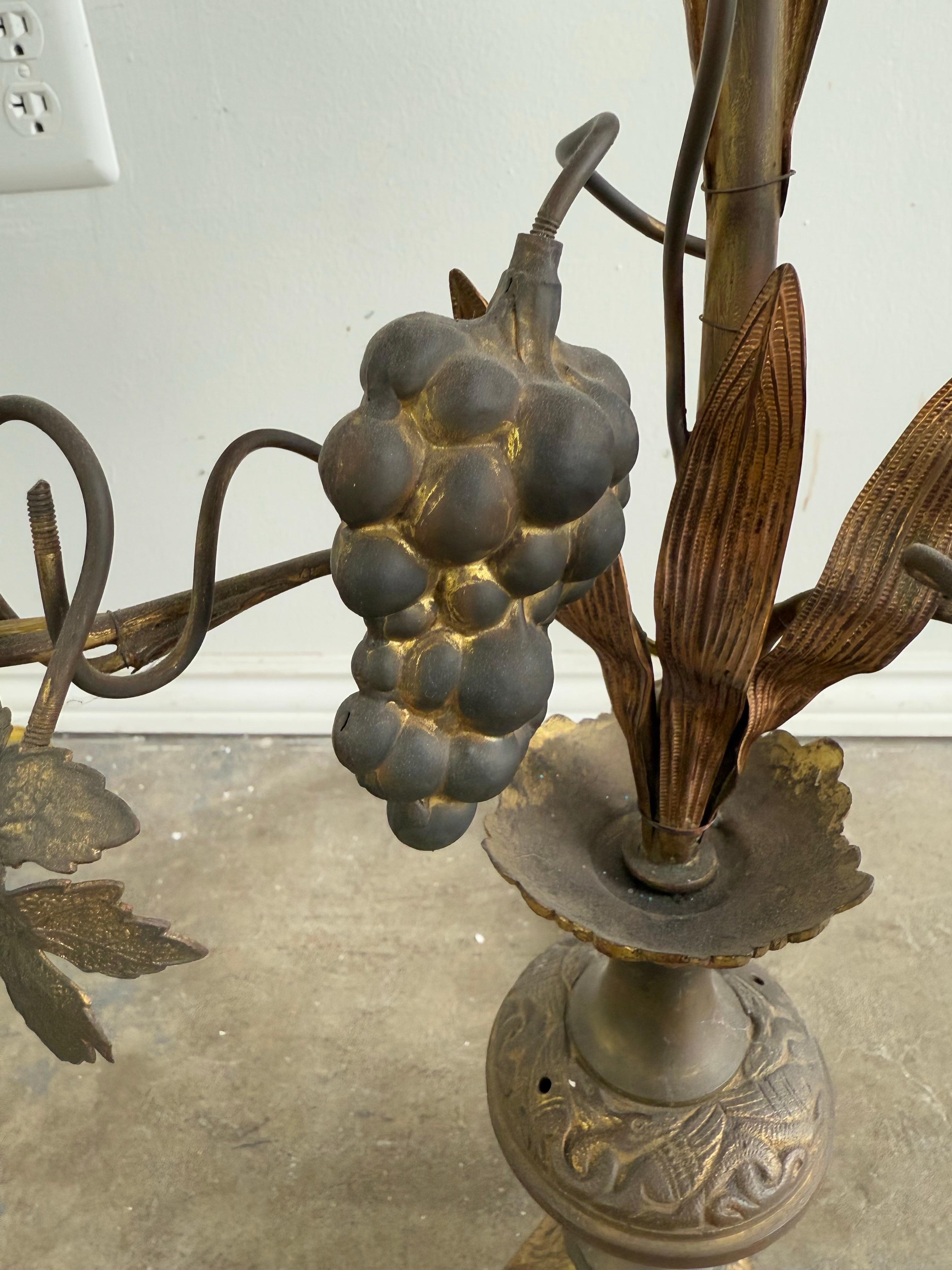 Pareja de candelabros italianos de latón del s. XIX Italiano en venta