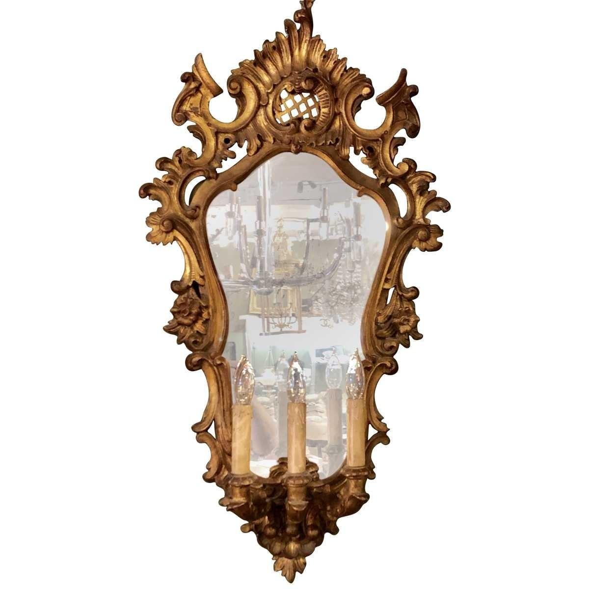 Pair of 19th Century Italian Carved Three-Light Mirrored Sconces In Good Condition For Sale In Pasadena, CA