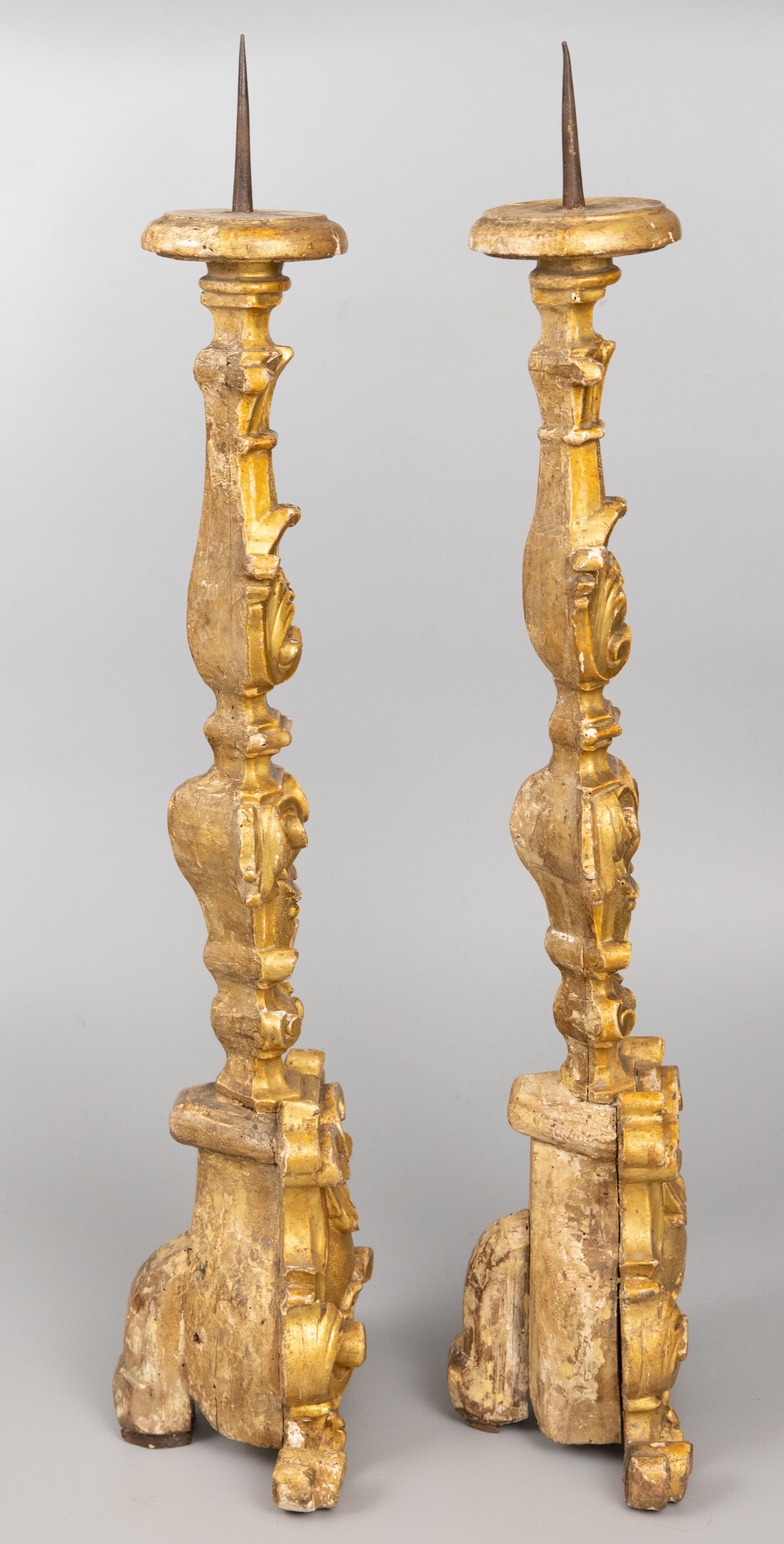 Pair of 19th C. Italian Giltwood Floor Pricket Candlesticks Torchieres In Good Condition For Sale In Pearland, TX