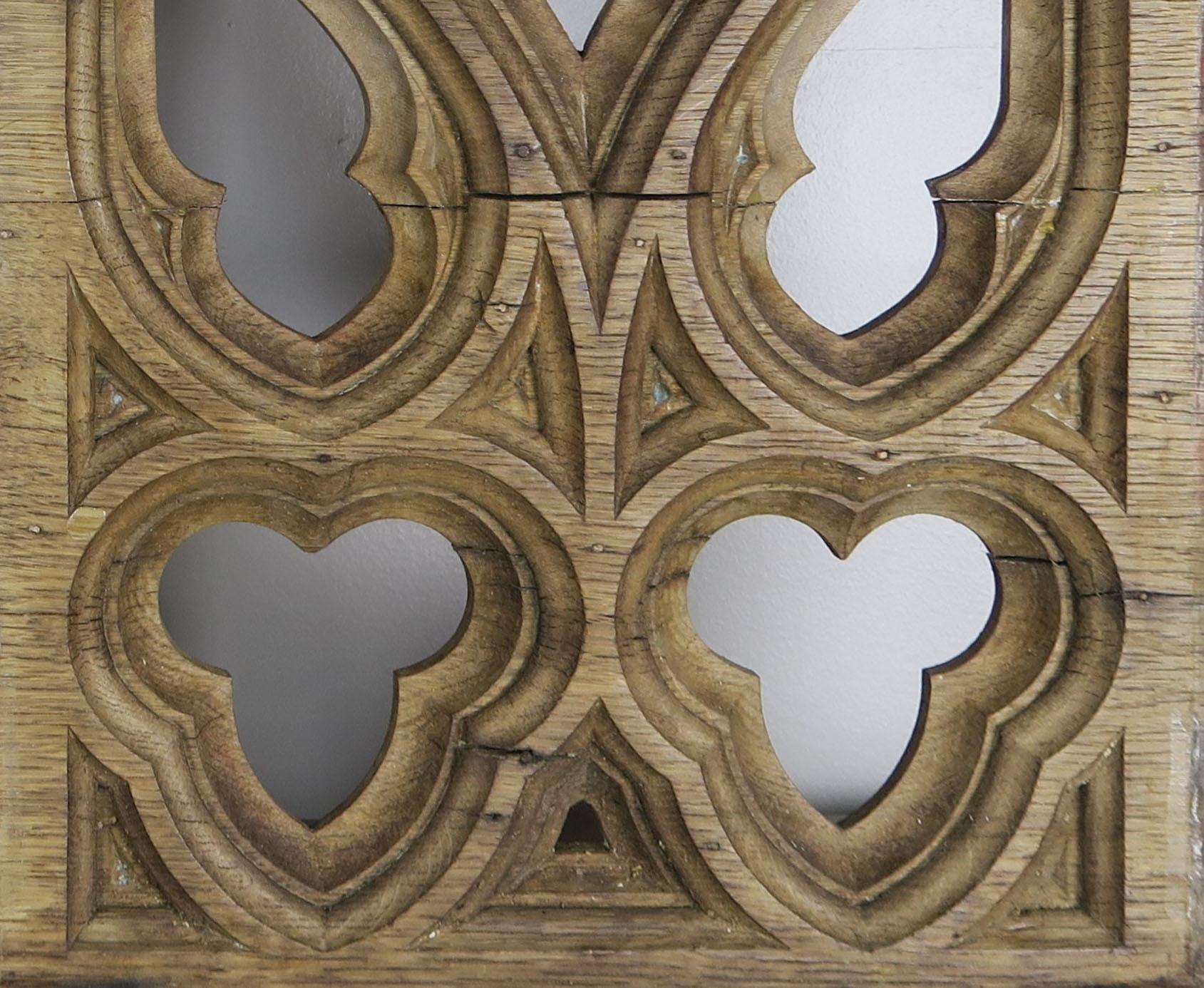 Hand-Carved Pair of 19th Century Italian Gothic Style Wood Fragments