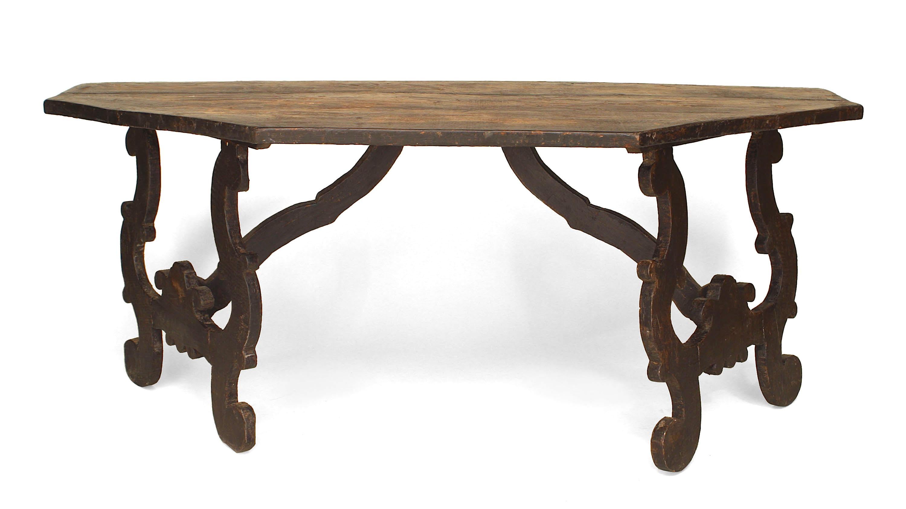 Zwei italienische Renaissance-Konsolentische aus Eiche aus Eichenholz (Neorenaissance) im Angebot