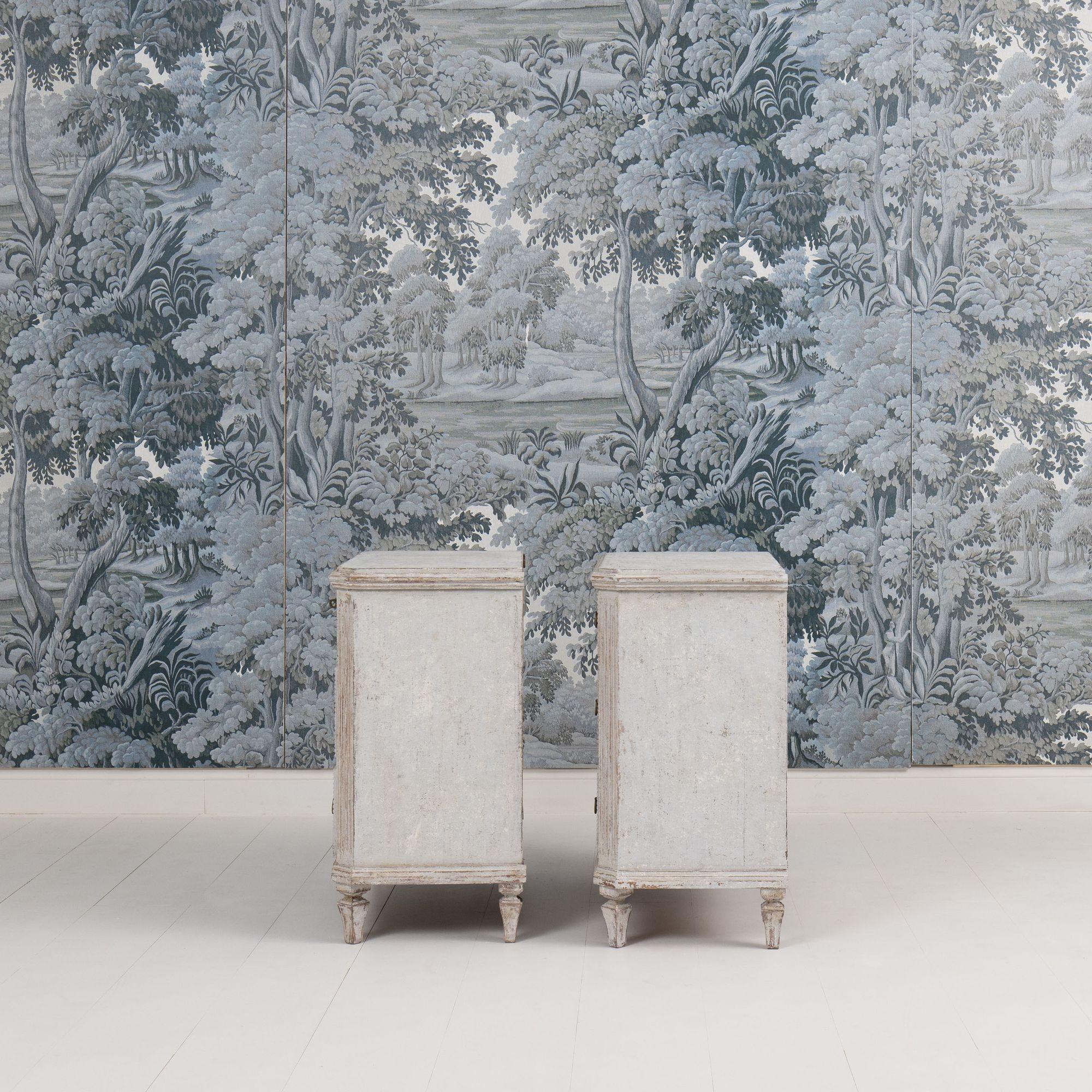 Pair of 19th c. Swedish Gustavian Painted Bedside Commodes 1