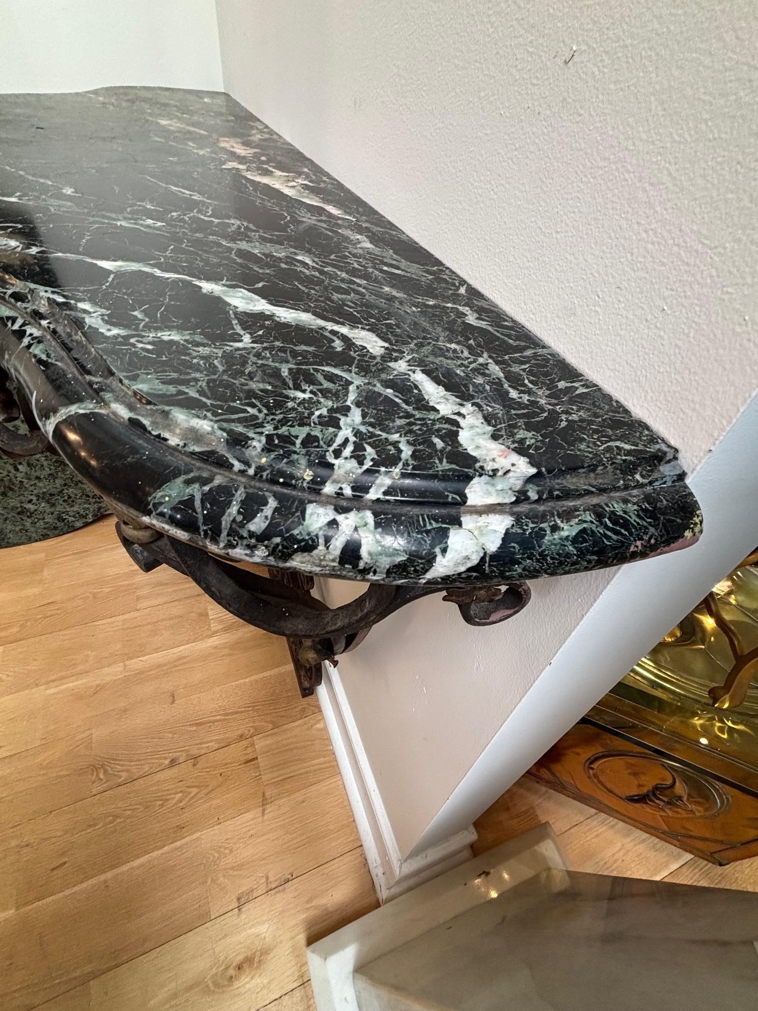 Pair of 19th C. Wrought Iron & Gilt Metal Base w/ Green Marble Top Wall Console en venta 5