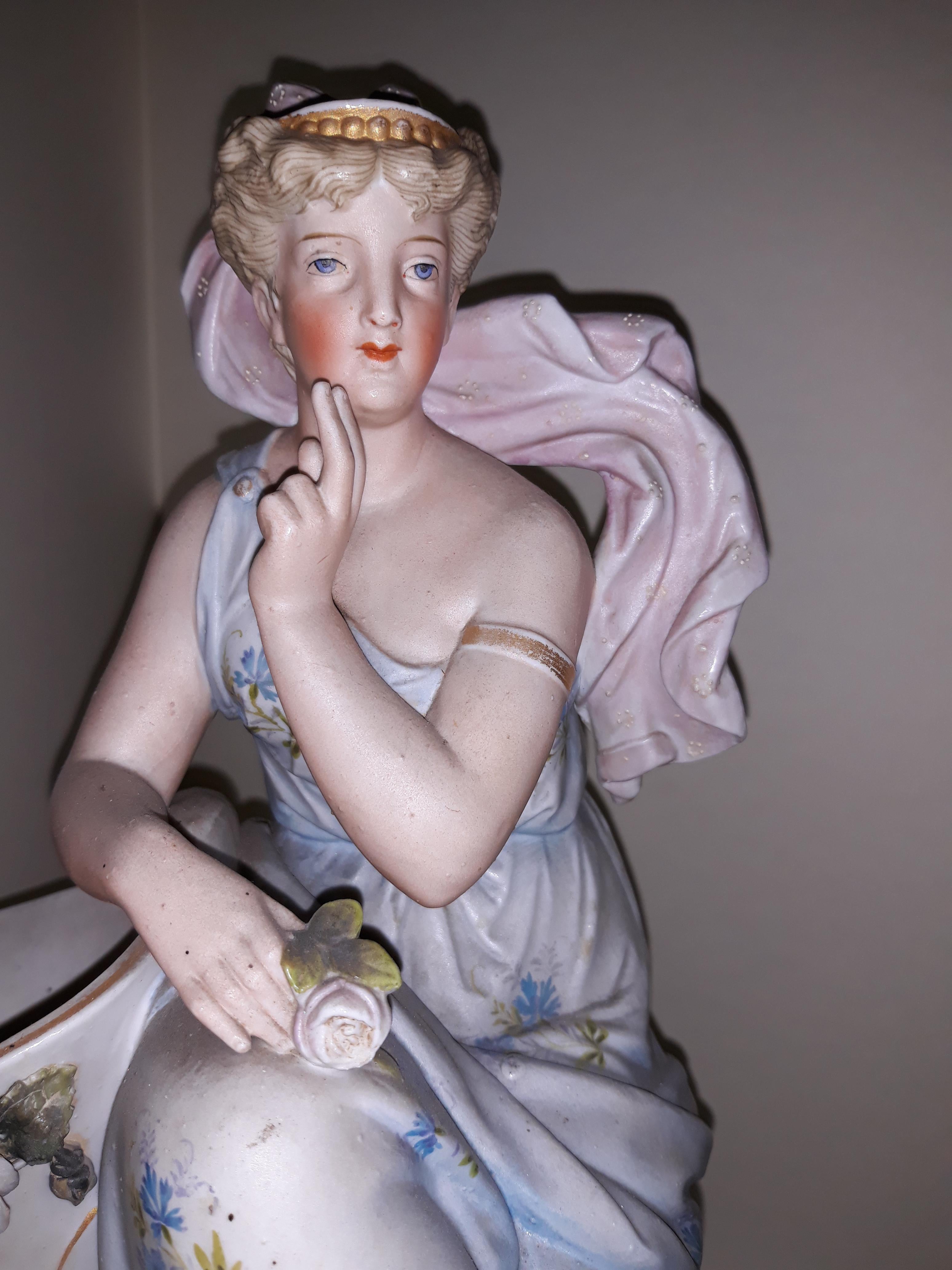 Pair of 19th Century Porcelain Biscuit, France, Vieux Paris Cornucopia Statue For Sale 5