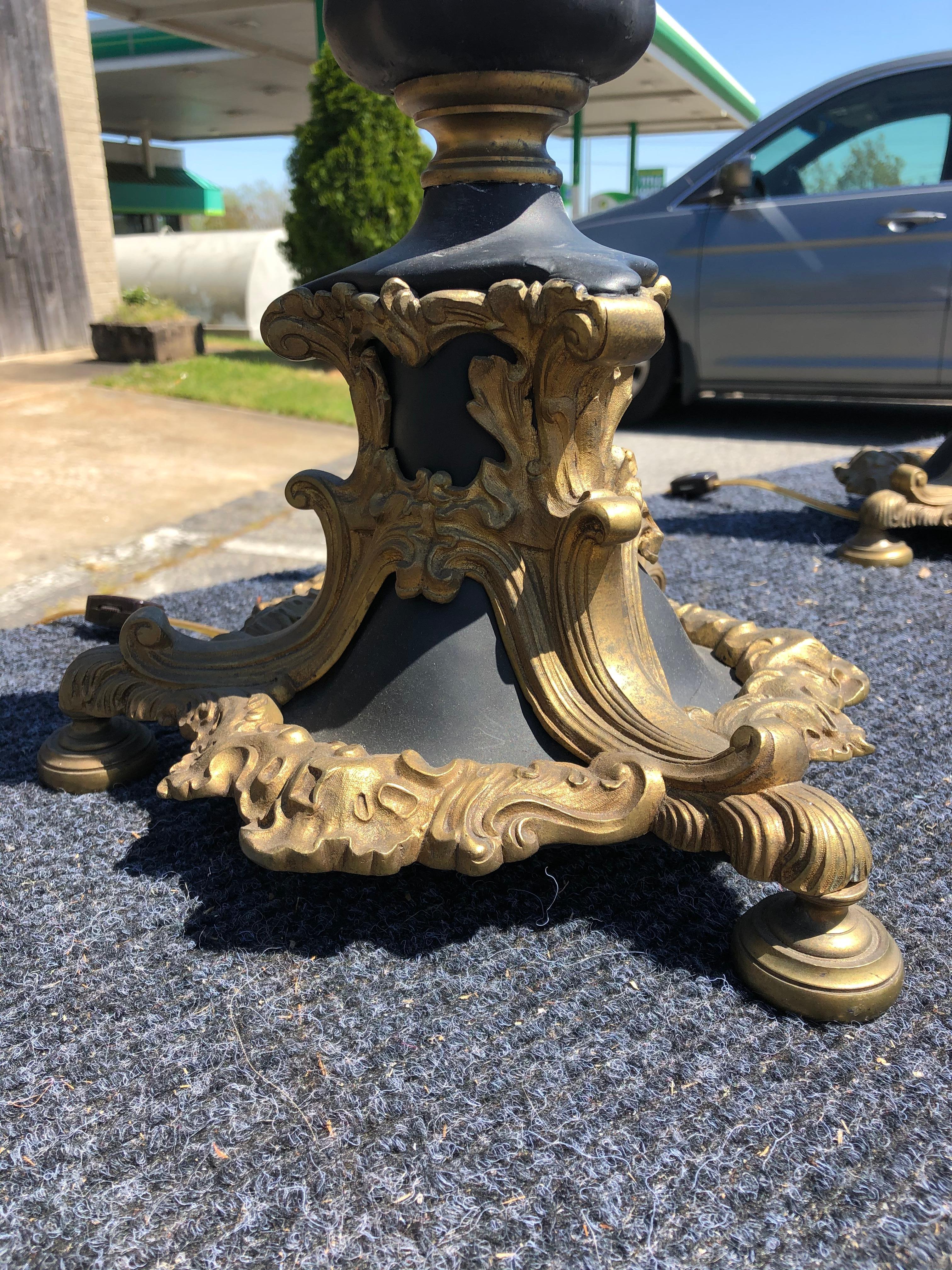 Paar amerikanische Astral-Lampen aus Bronze des 19. Jahrhunderts im Angebot 7