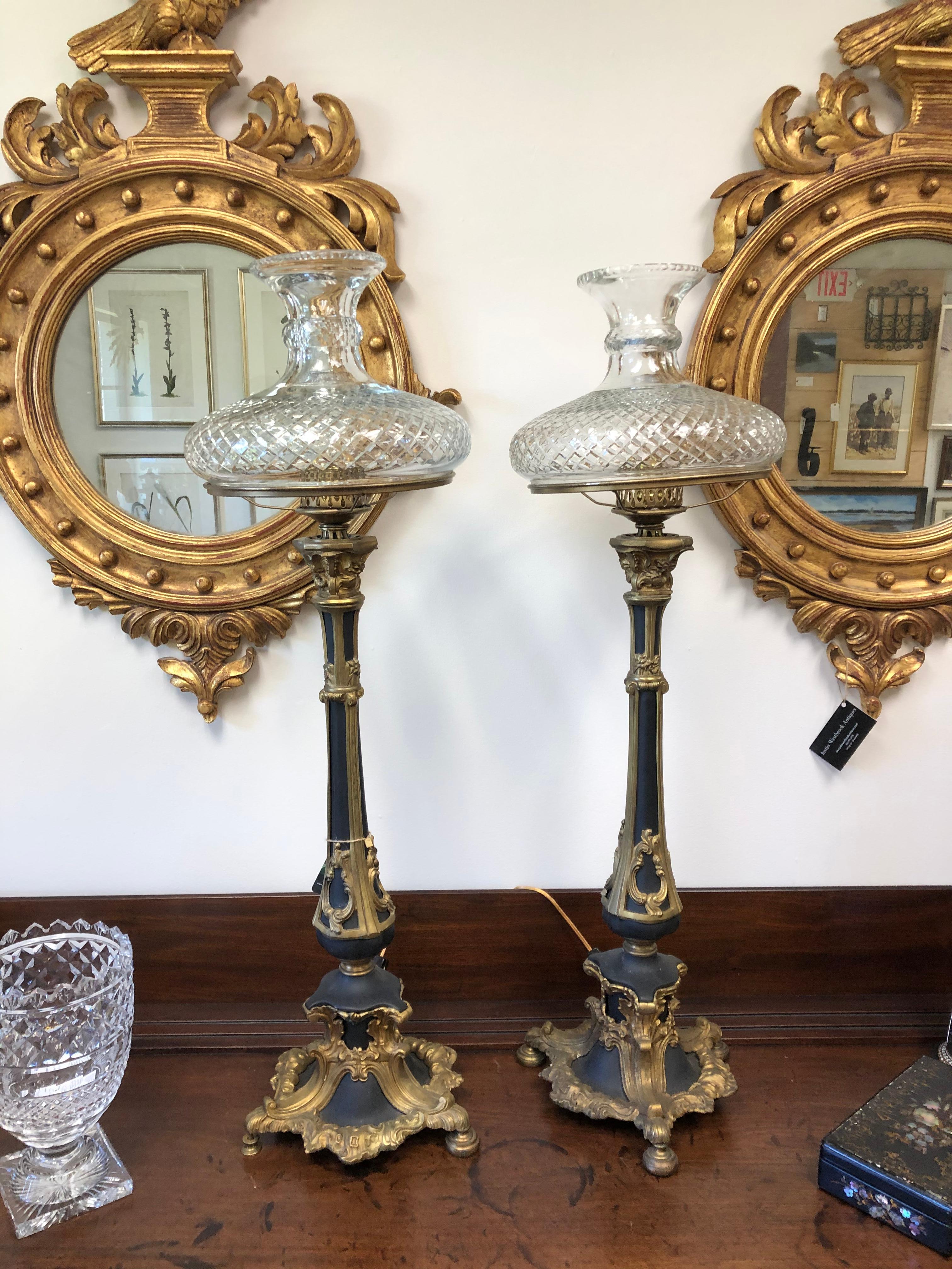 Pair of 19th Century American Bronze Astral Lamps In Good Condition For Sale In Charleston, SC