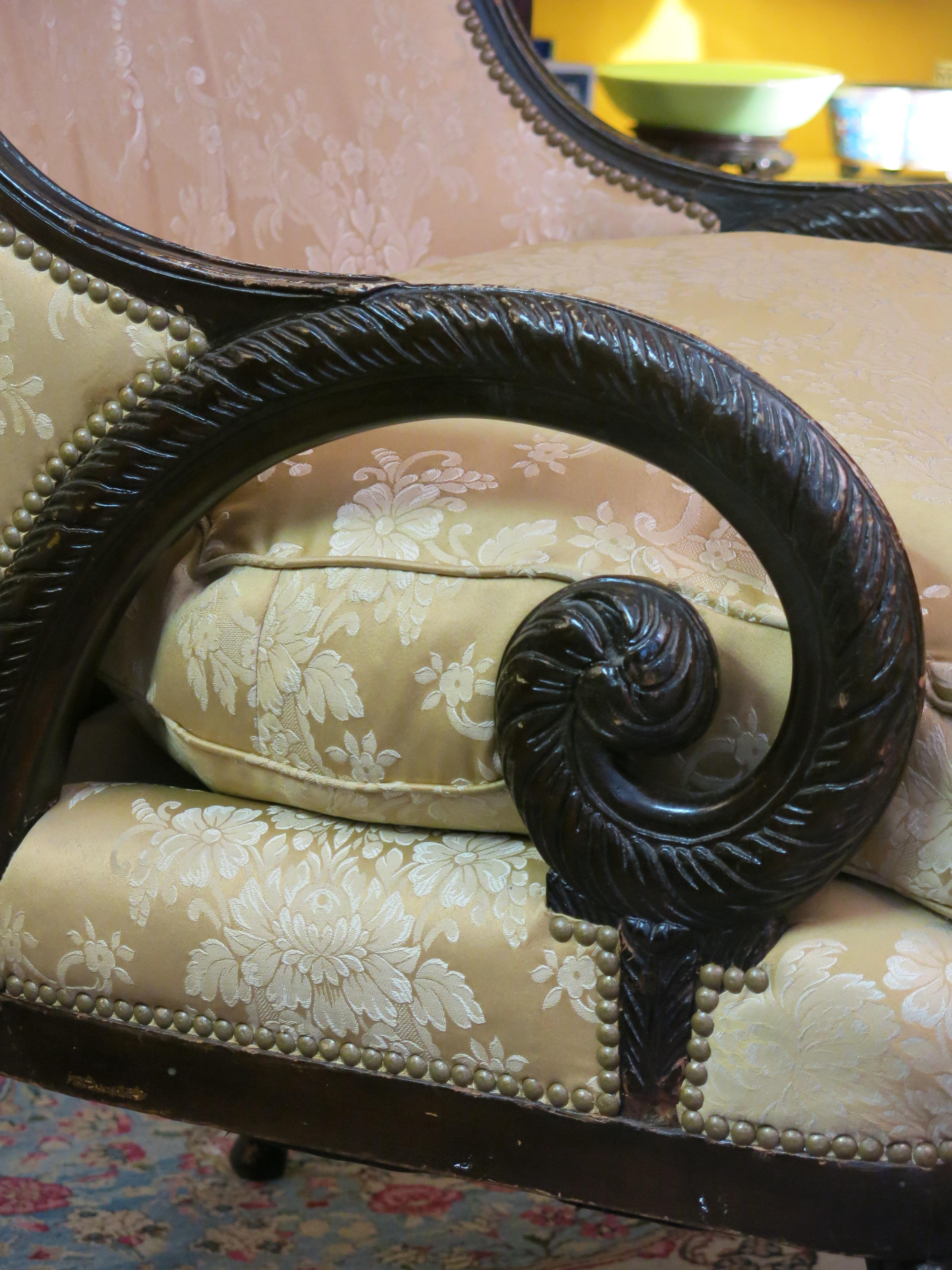William and Mary Pair of 19th Century American Mahogany Armchairs For Sale