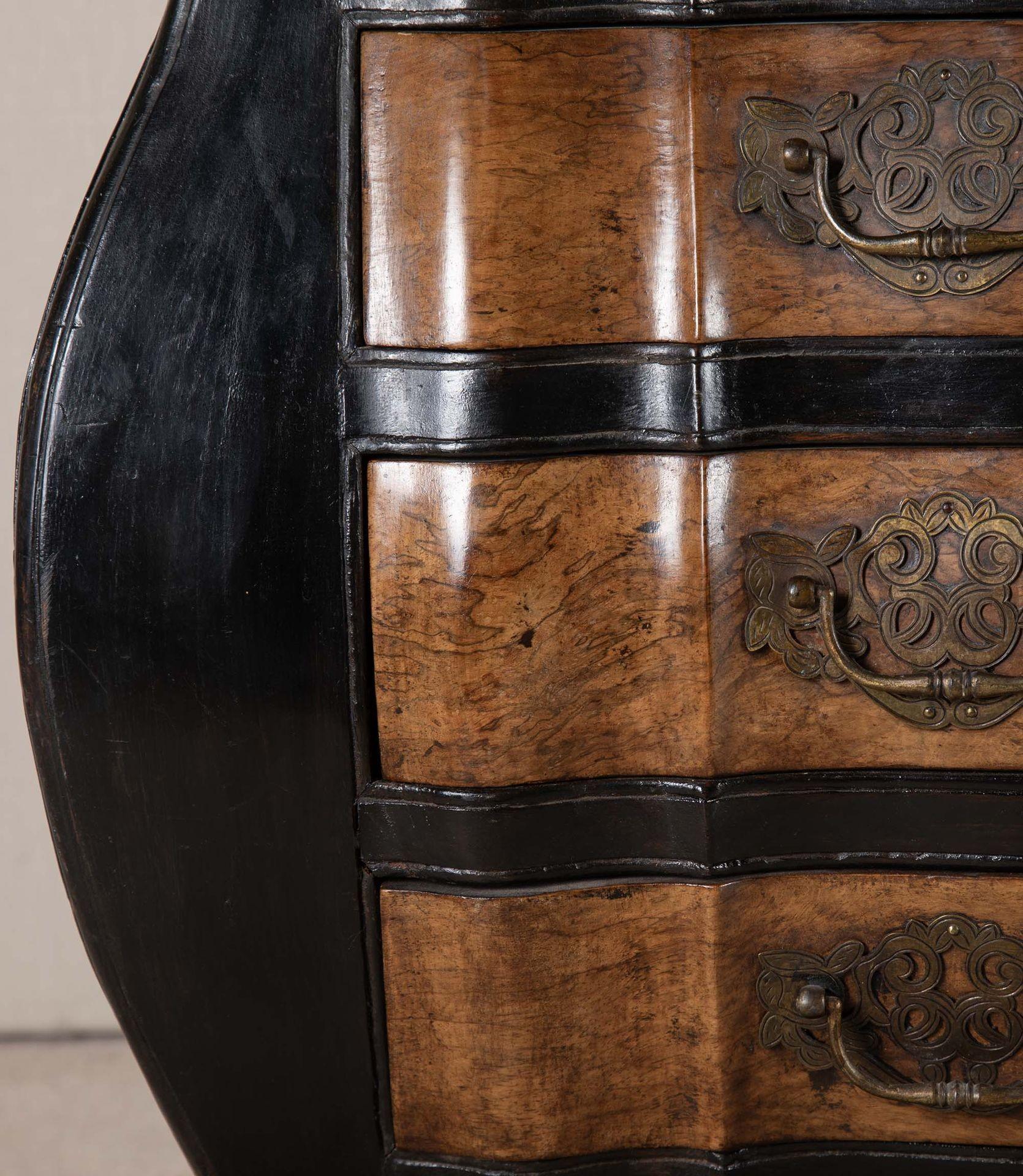 Paire de bureaux anglo-néerlandais du XIXe siècle en vente 4