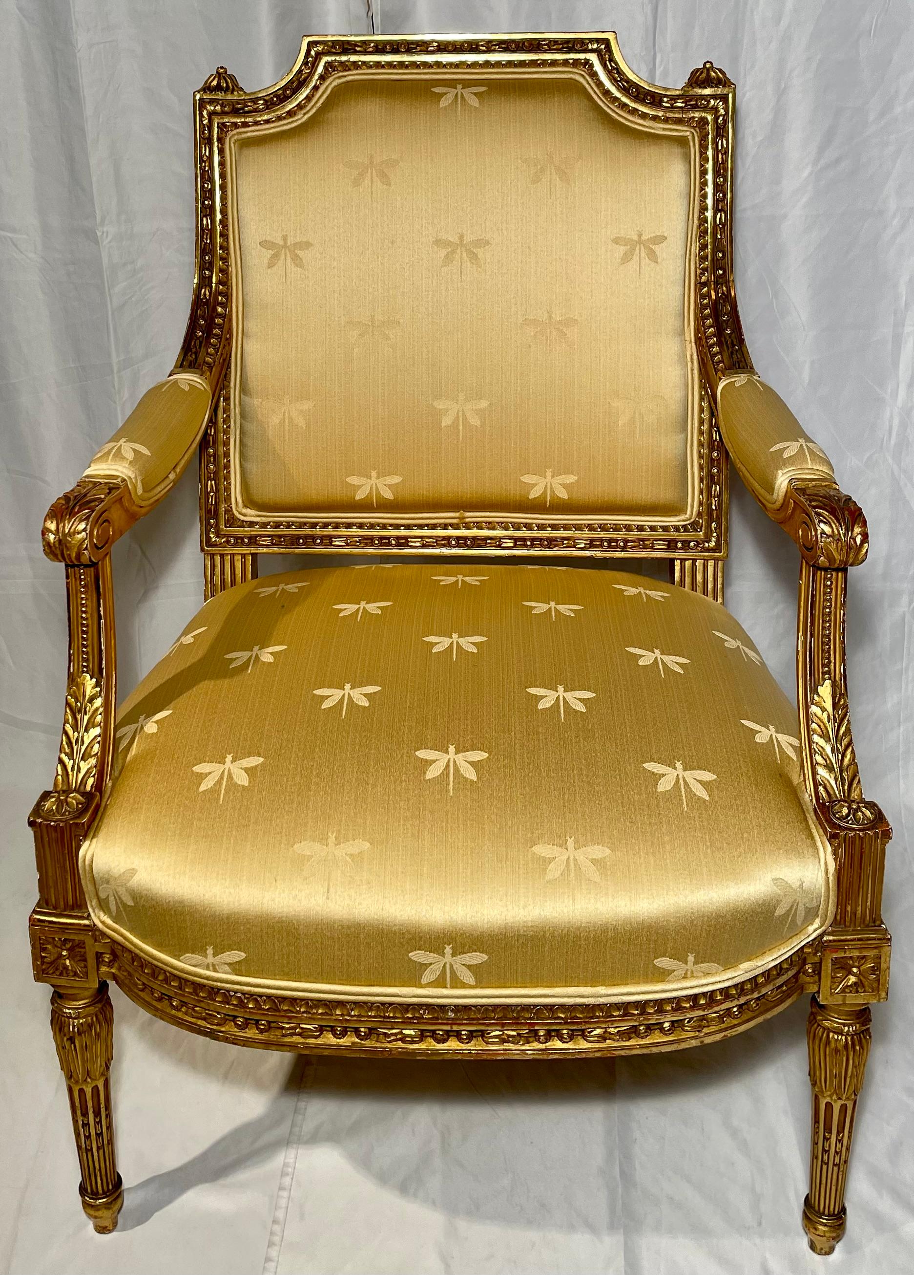 Pair of 19th Century Antique French Giltwood Armchairs In Good Condition For Sale In New Orleans, LA
