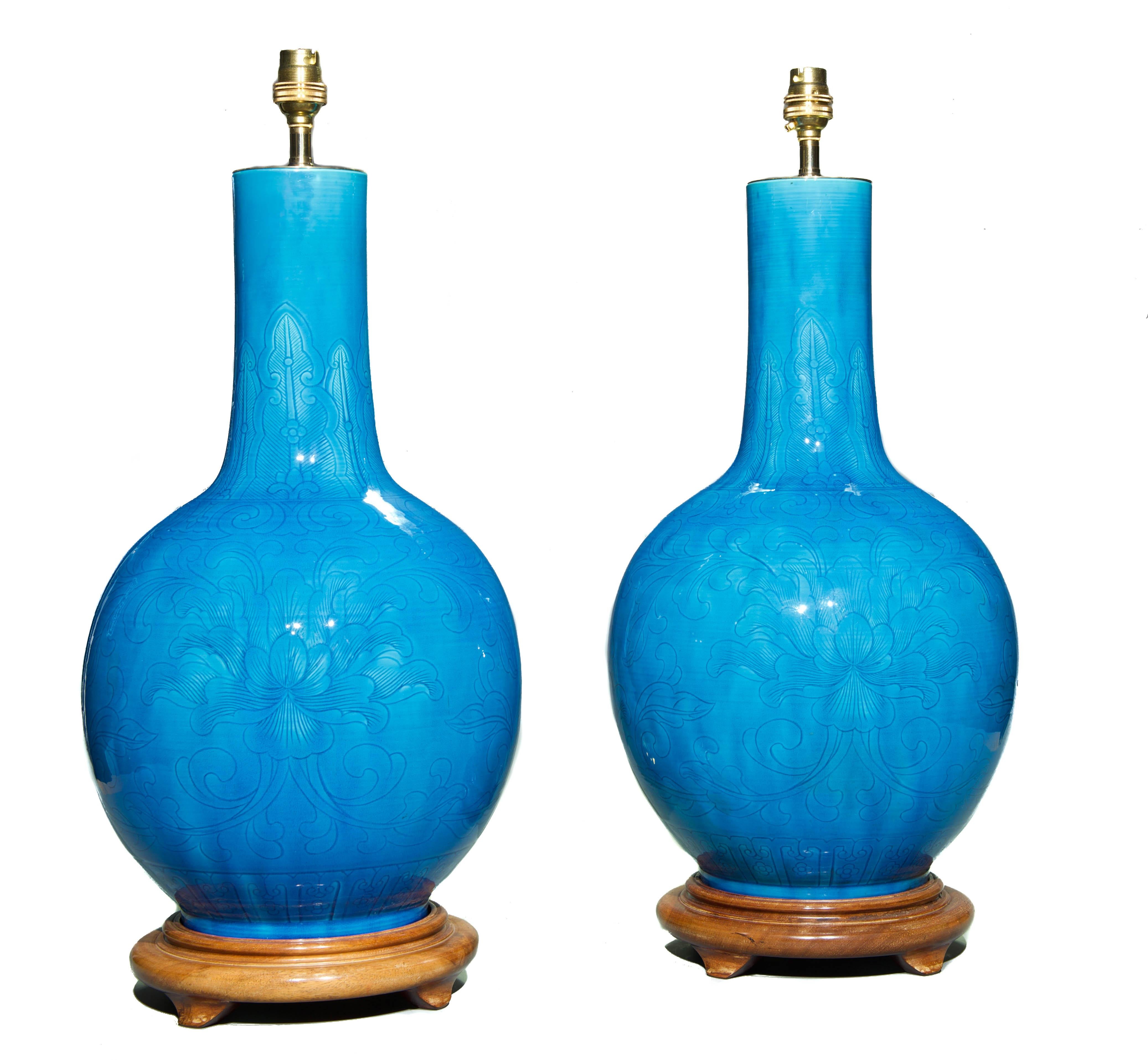Paire de lampes de table en porcelaine ancienne turquoise du 19ème siècle Bon état - En vente à London, GB