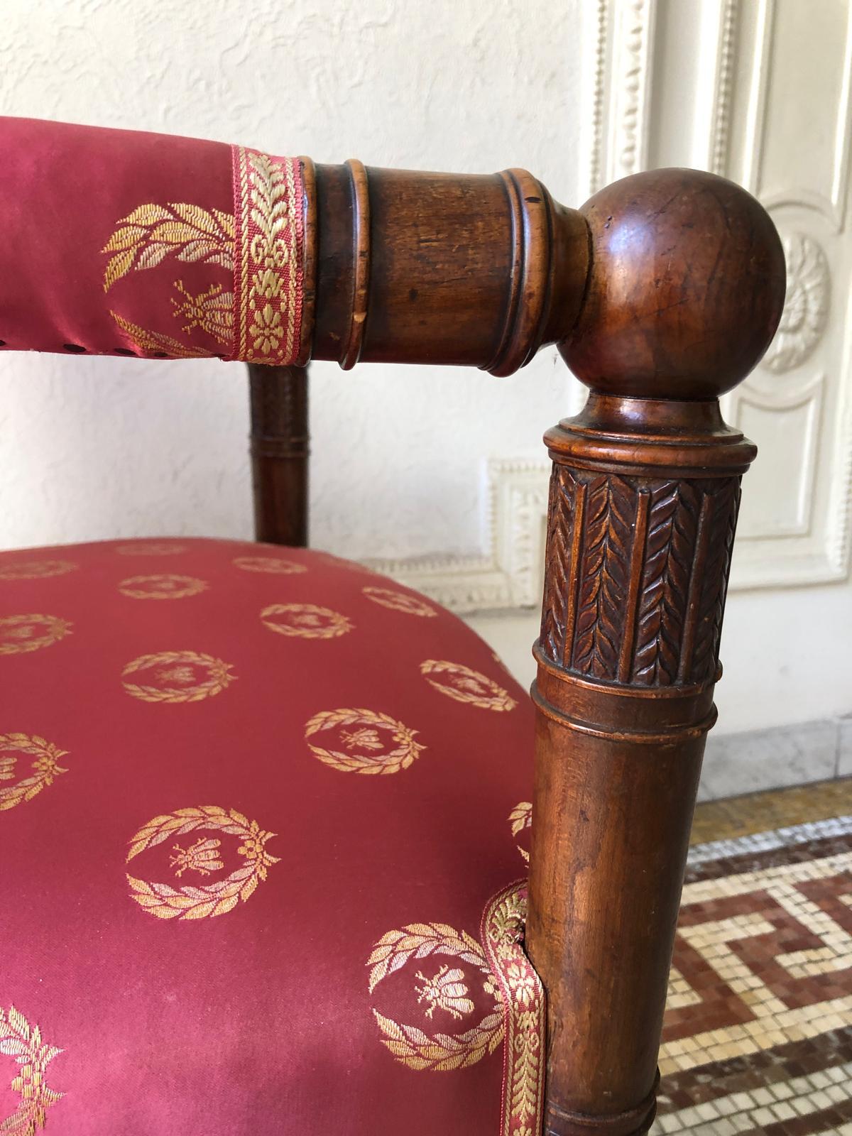 Paire de fauteuils du 19ème siècle de la période Empire en vente 2
