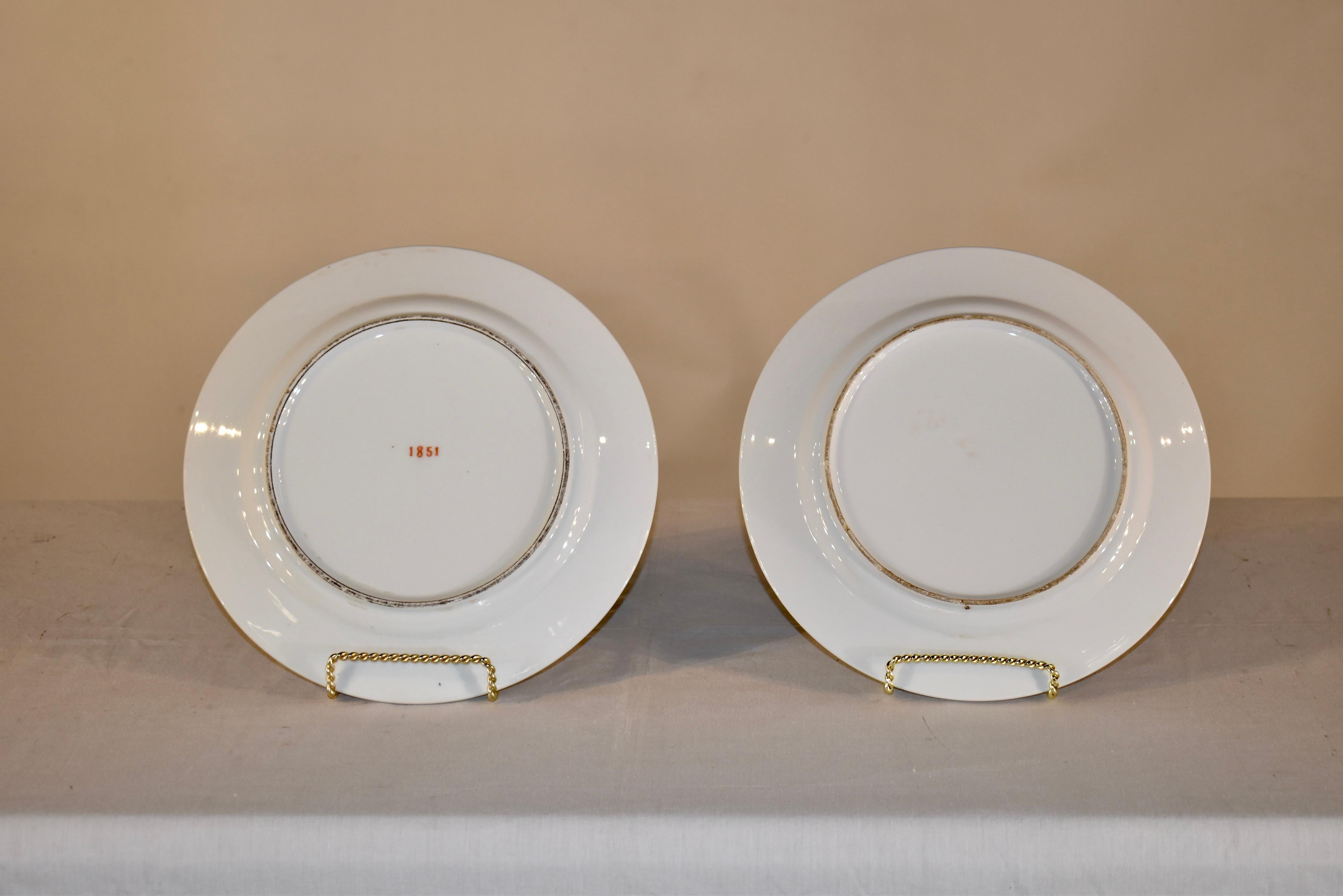 Pareja de placas armoriales del siglo XIX Inglés en venta