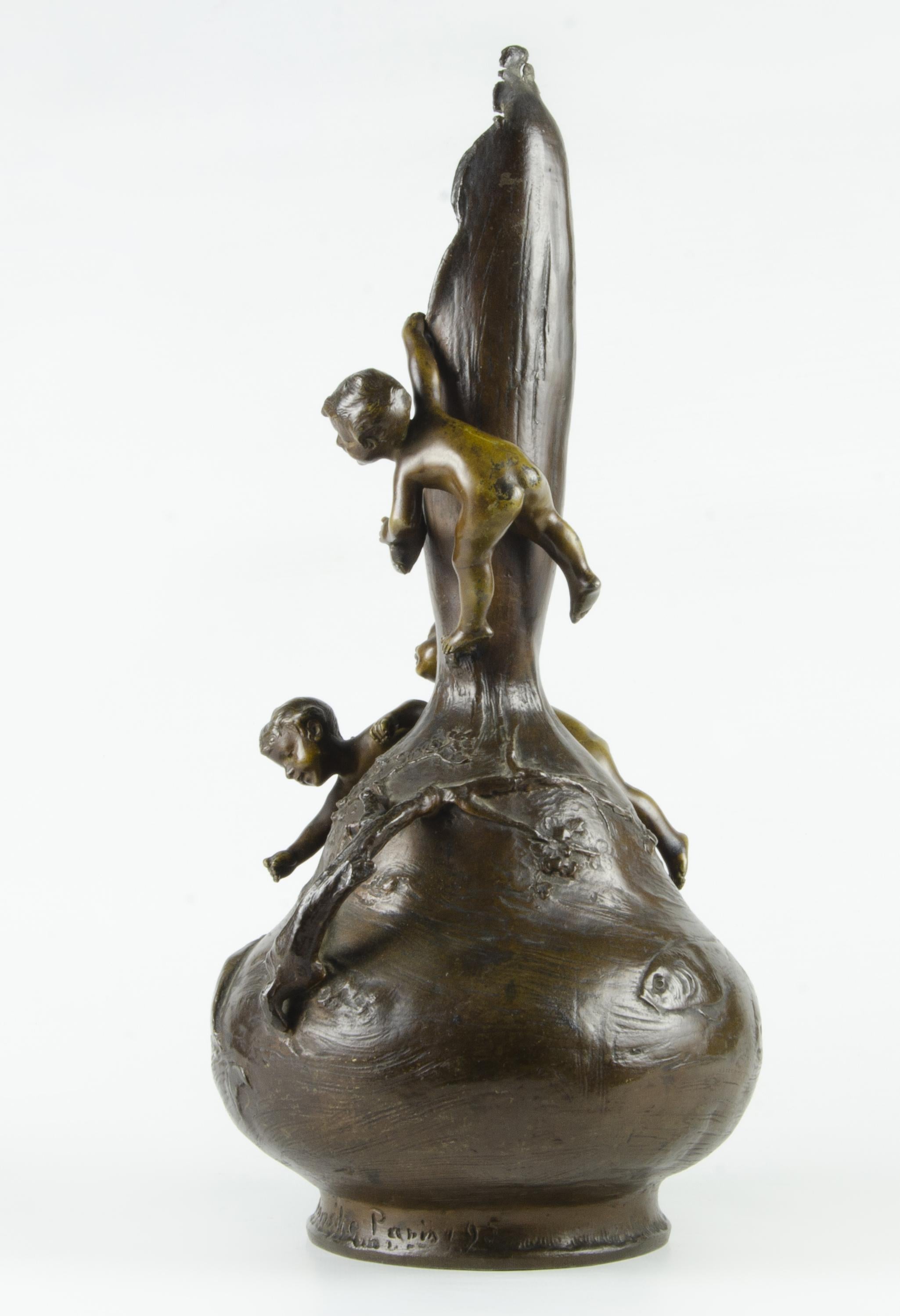 Français Paire de vases en bronze patiné Art Nouveau du 19ème siècle par Ignar Mansch, France en vente