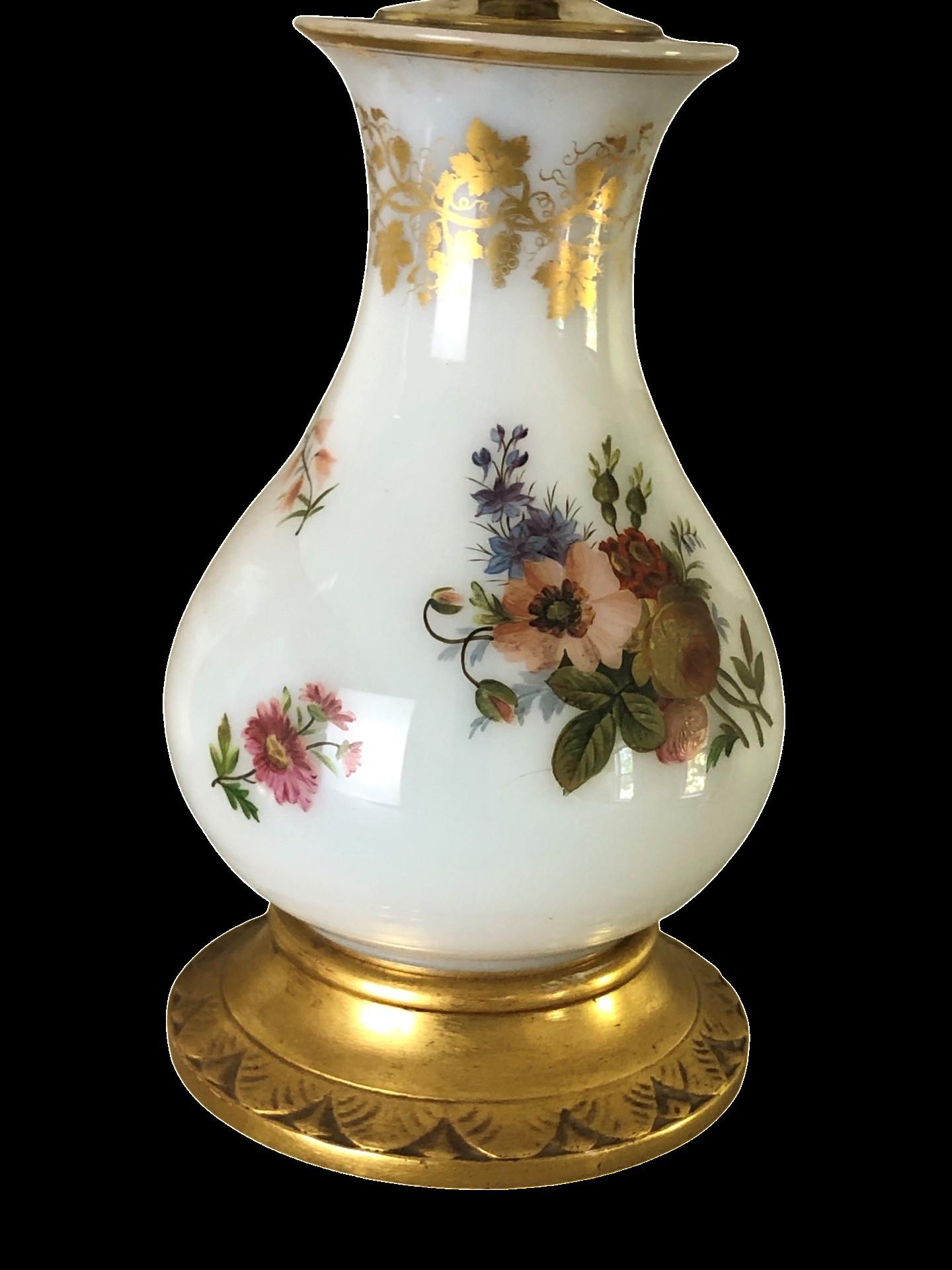 Napoleon III Pair of 19th Century Baccarat White Opaline Lamps For Sale