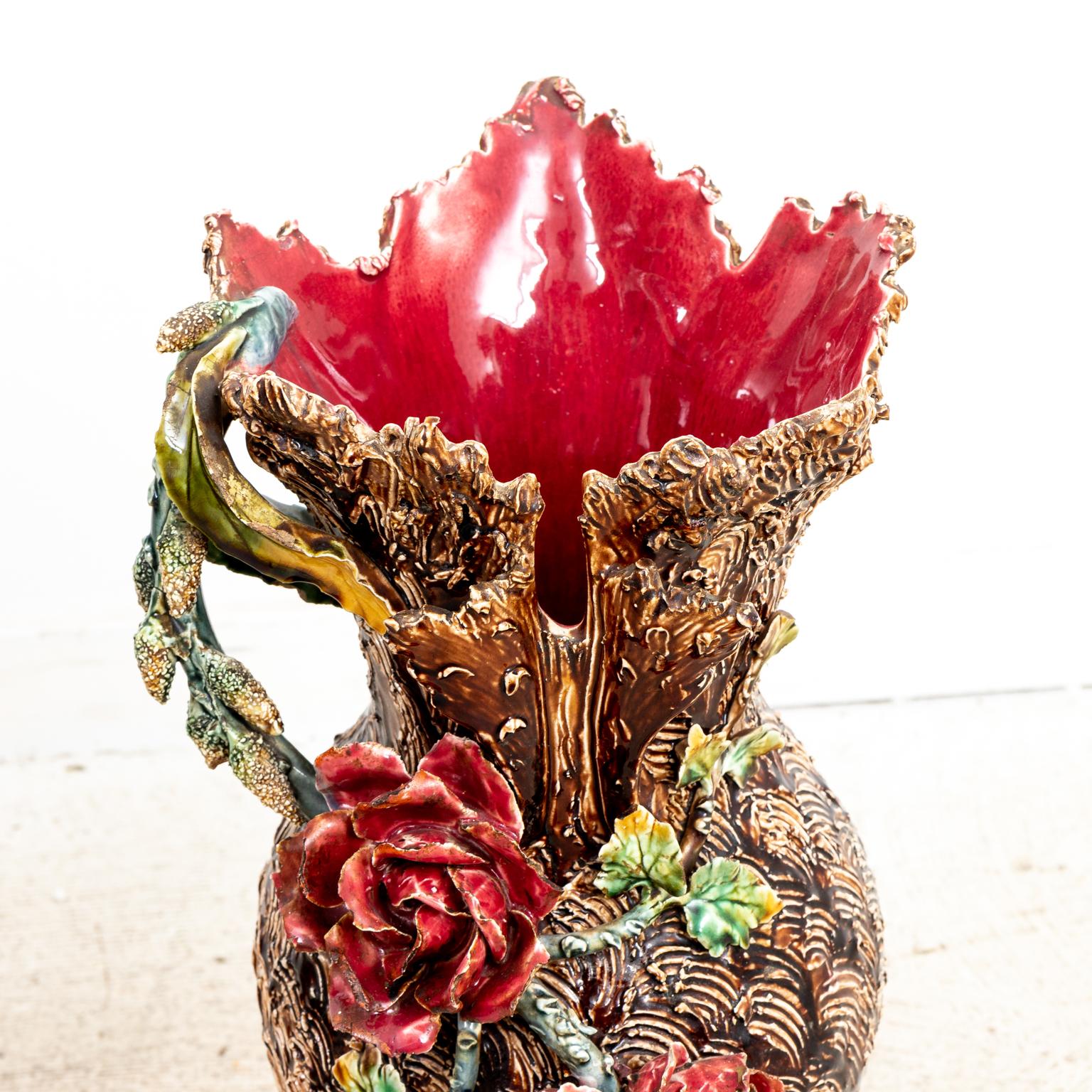 Pair of 19th Century Barbotine Vases In Good Condition For Sale In Stamford, CT