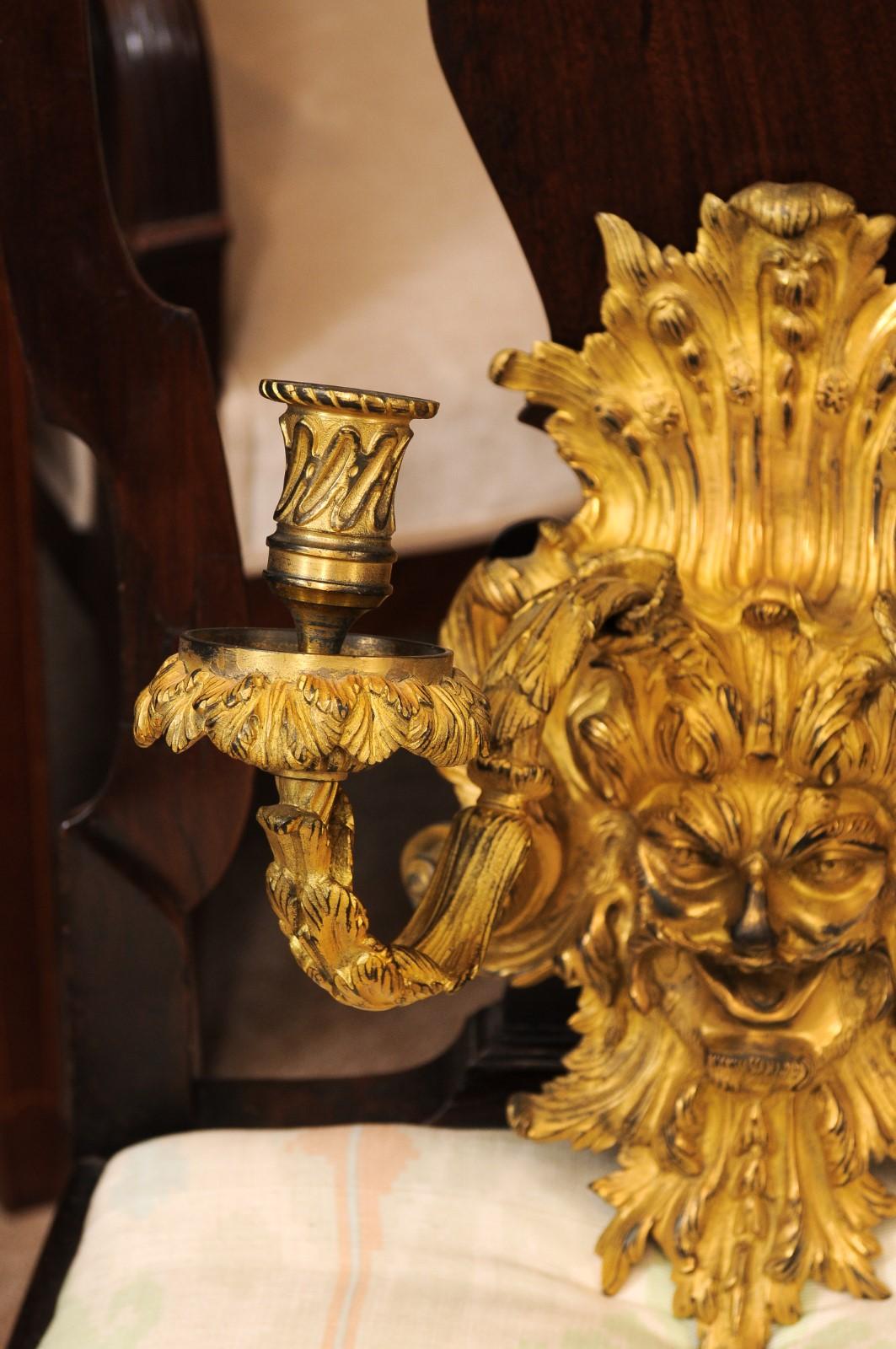 Pareja de Apliques Dore de Bronce Estilo Barroco Siglo XIX en venta 8