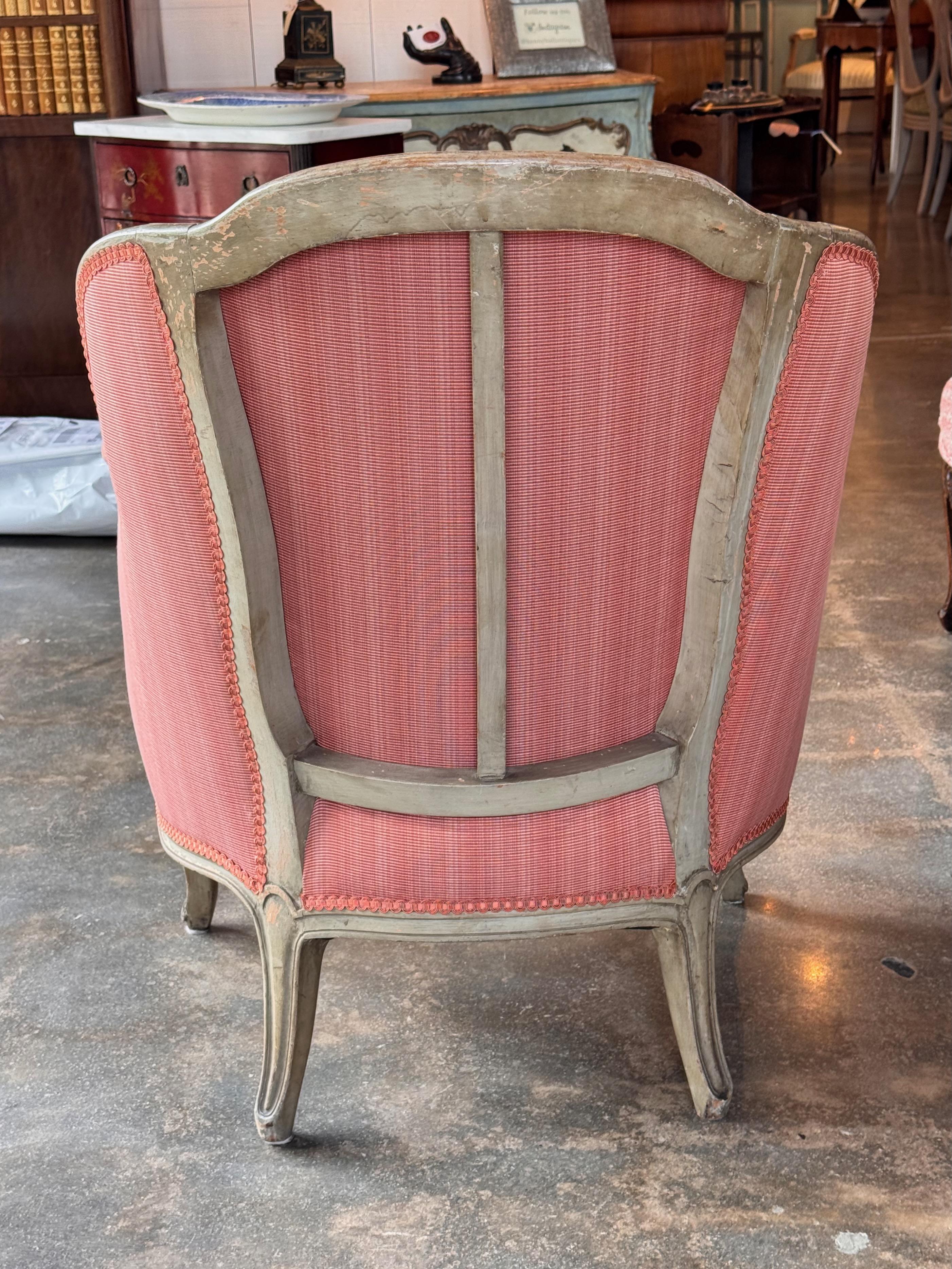 Coppia di bergeres in legno di faggio del XIX secolo con tappezzeria rosa in vendita 6