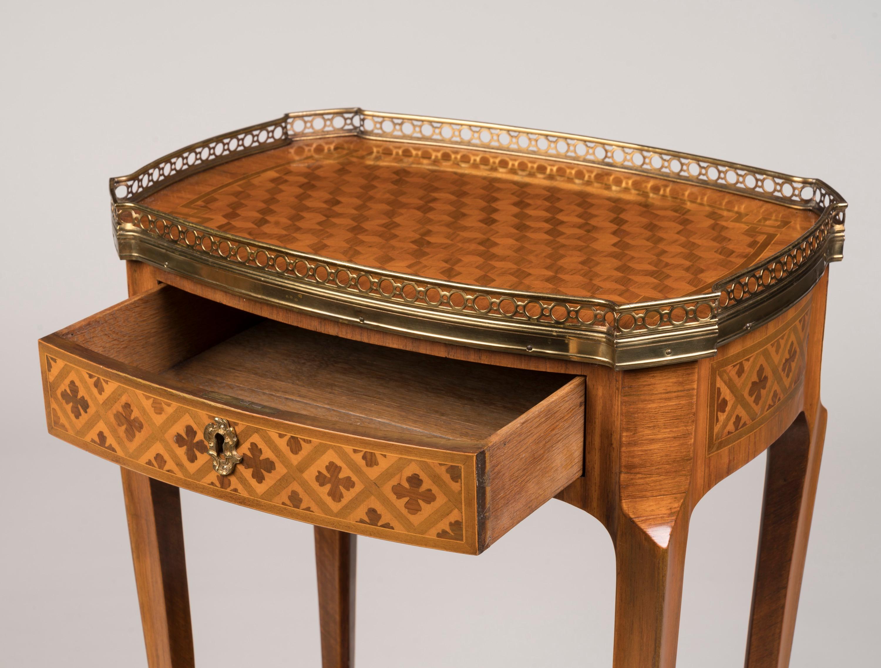 Paire de tables en parqueterie de bois de roi de la Belle Époque du XIXe siècle en vente 1