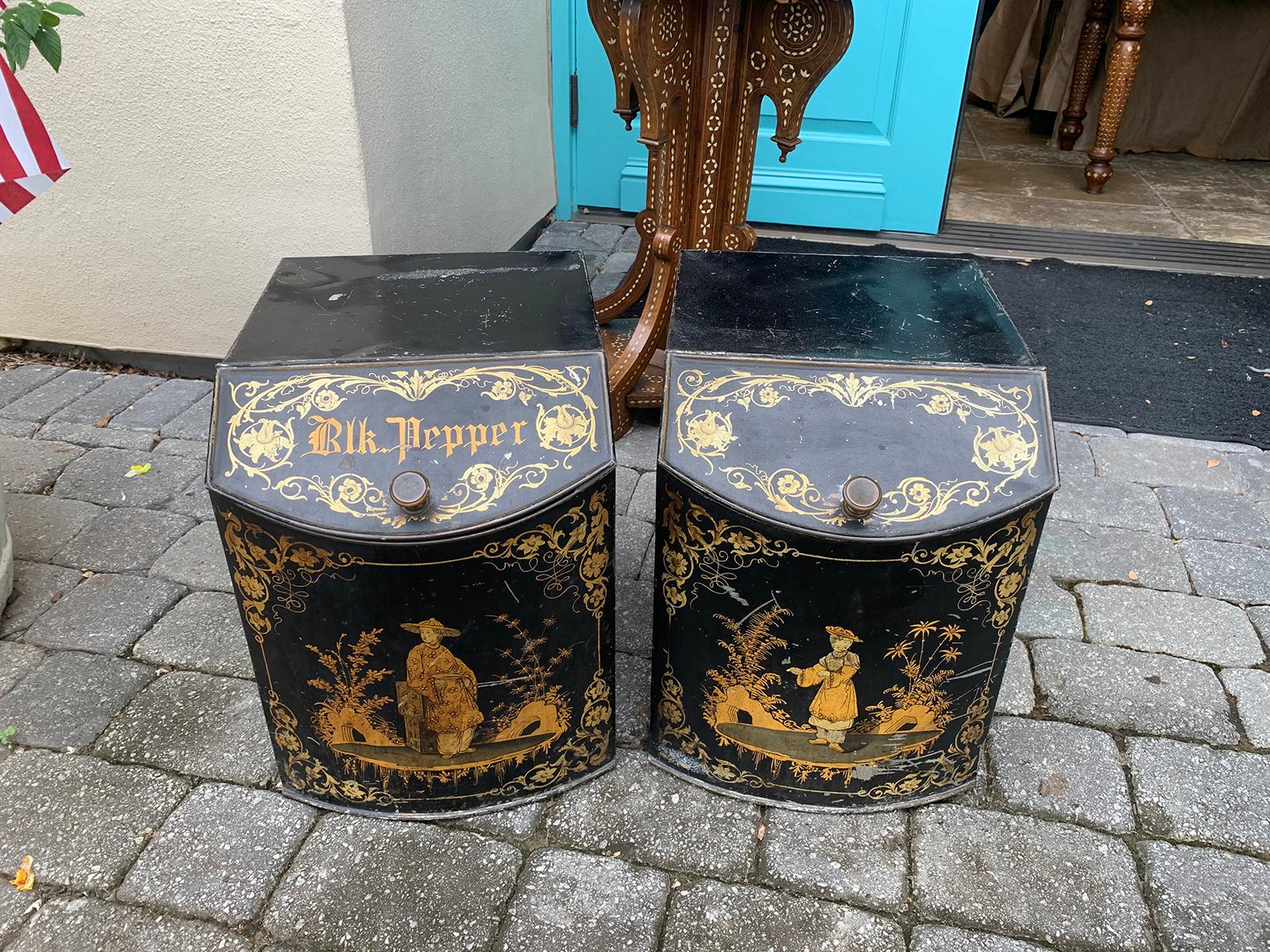 Pair of 19th Century Black & Gilt Chinoiserie Tole Tea/Spice Boxes, Hinged Lids In Good Condition In Atlanta, GA