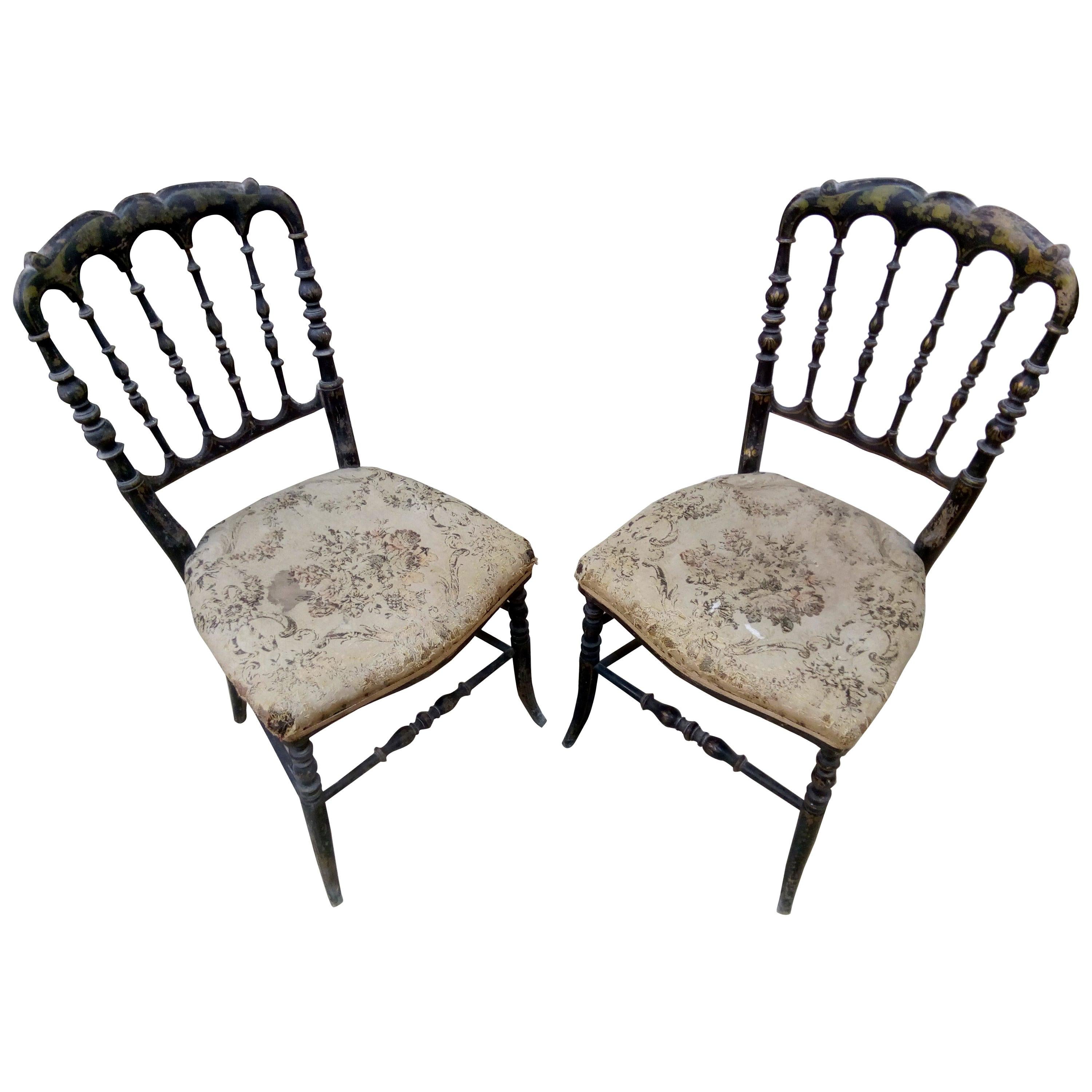 Pair of 19th Century Black Wood "Chiavari" Italian Chairs For Sale