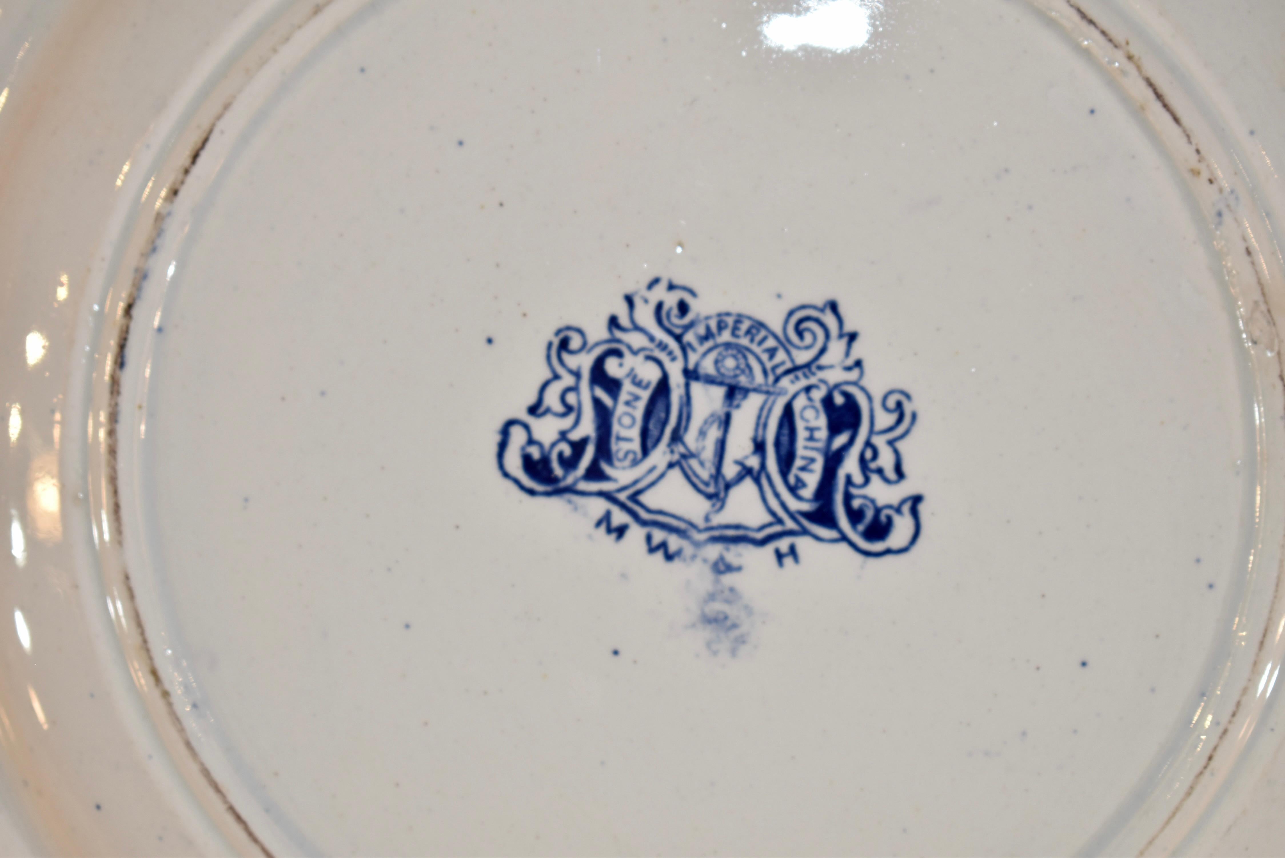 Pareja de platos de sauce azul del siglo XIX en venta 1