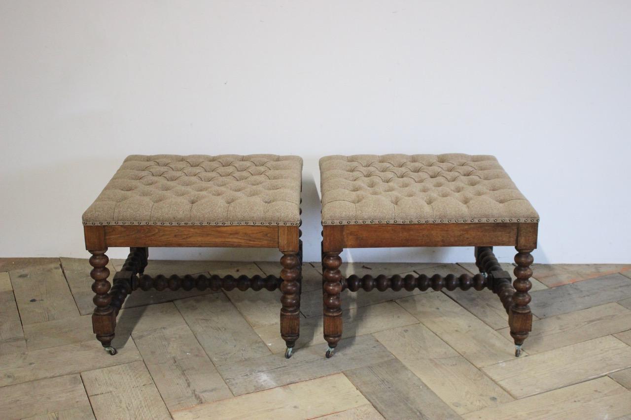 Pair of 19th Century Bobbin Turned Country House Stools In Good Condition In Gloucestershire, GB