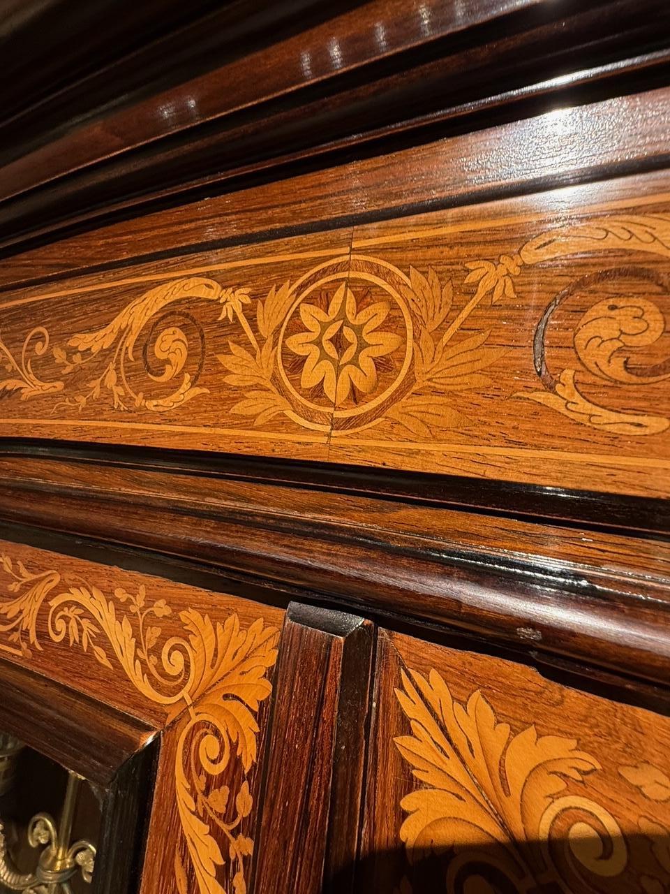 Pair of  19th century  bookcases For Sale 3