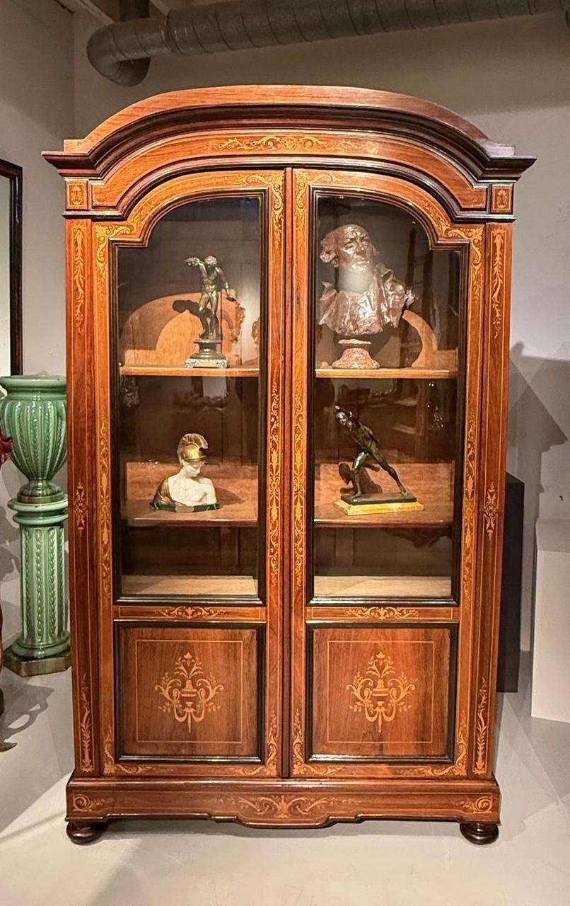 Pair of  19th century  bookcases For Sale 1