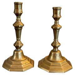 Paire de chandeliers en laiton du 19e siècle