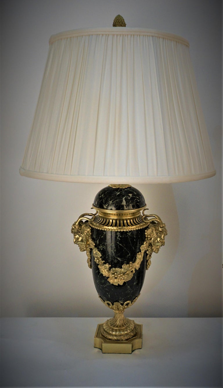 Pair of 19th Century Bronze and Marble Urn Table Lamps For Sale 5