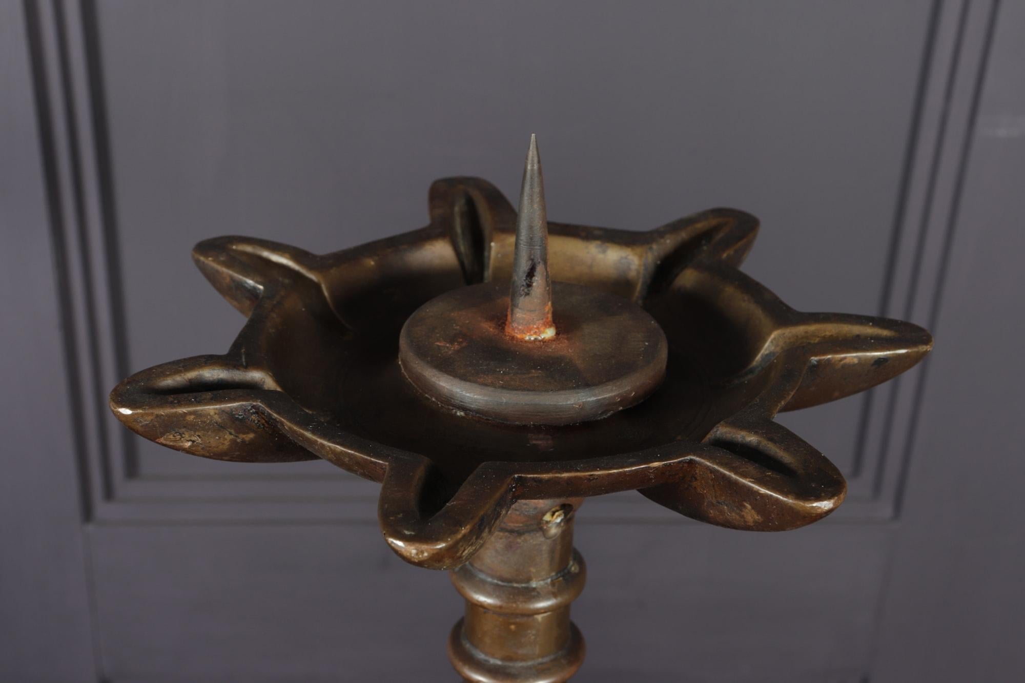 Pair of 19th Century Bronze Bobbin Candlesticks For Sale 2