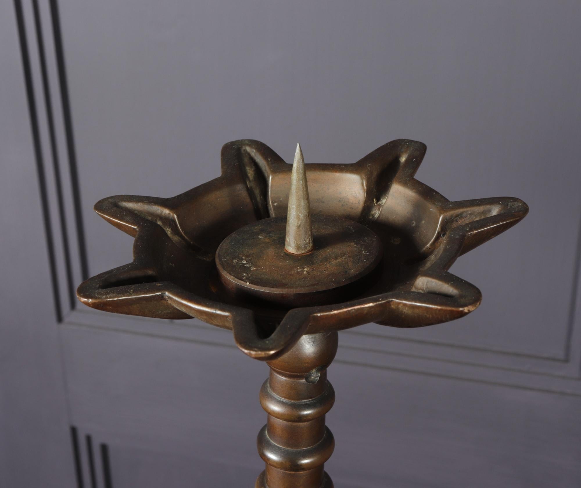 Pair of 19th Century Bronze Bobbin Candlesticks For Sale 3