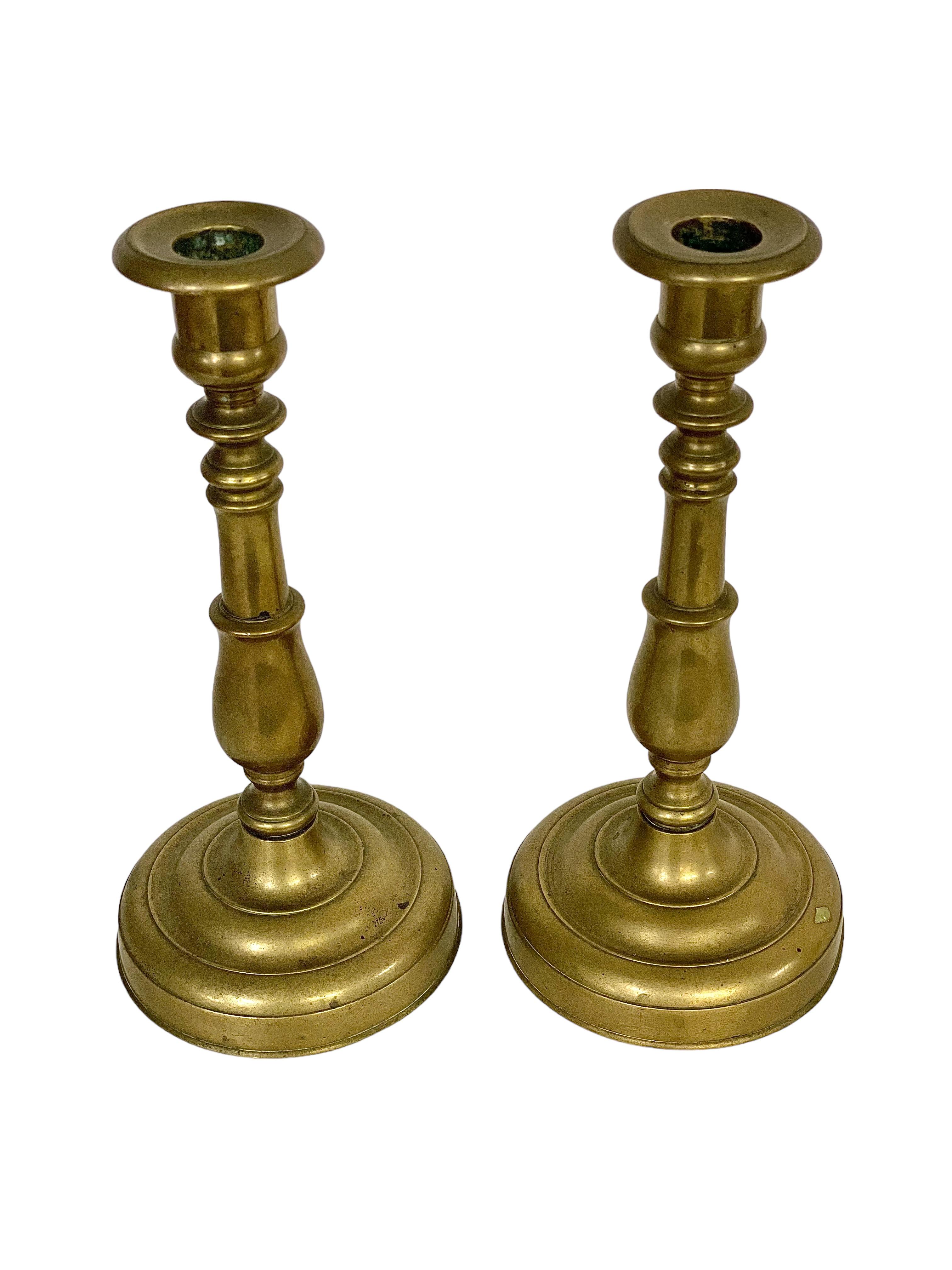 19th Century Pair of French Bronze Candlestick Holders For Sale 1
