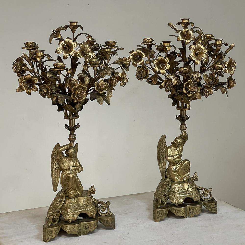 French Pair of 19th Century Bronze Candlesticks with Angels, Napoleon III Period For Sale