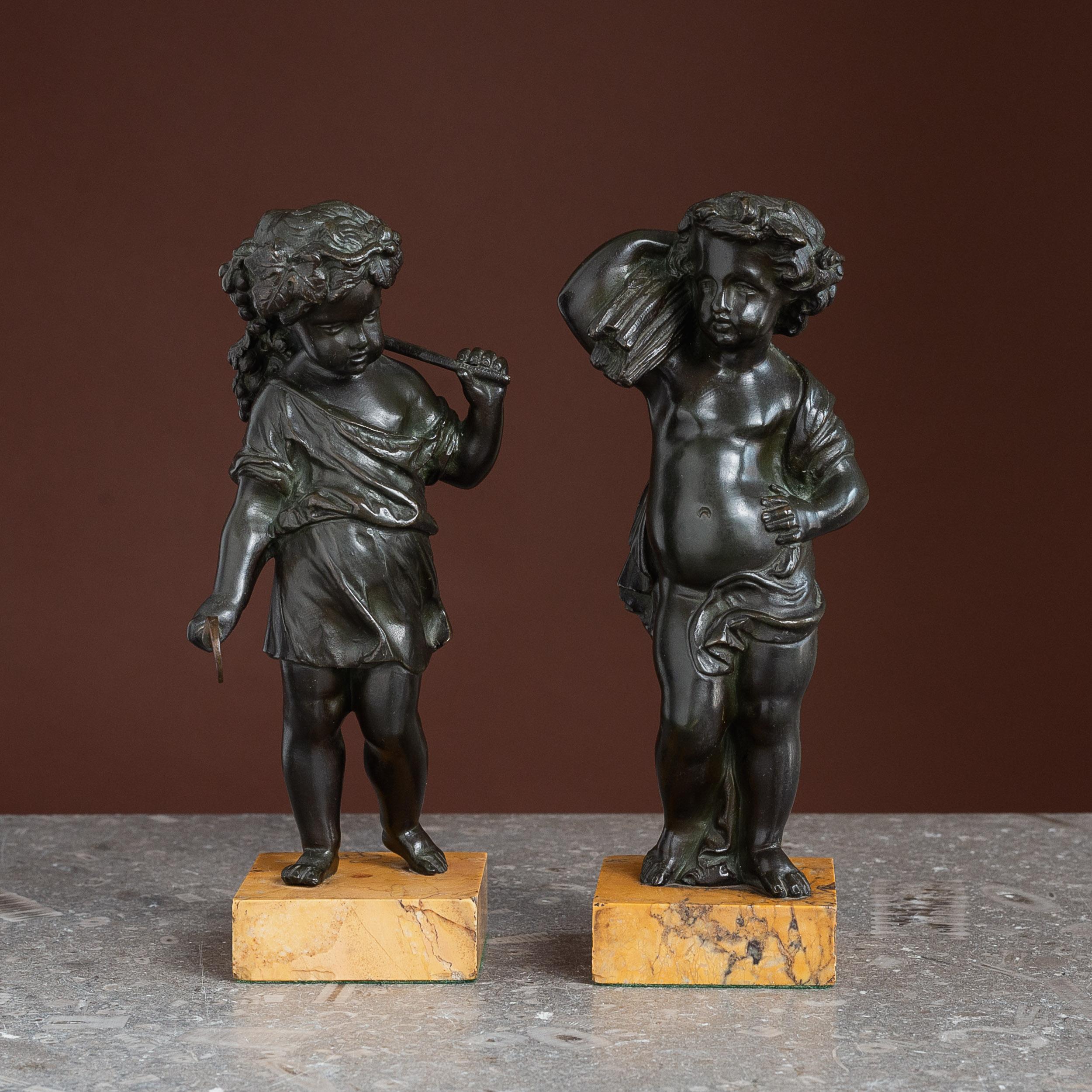 Coppia di figure in bronzo del XIX secolo che rappresentano il raccolto e l'abbondanza in vendita 6