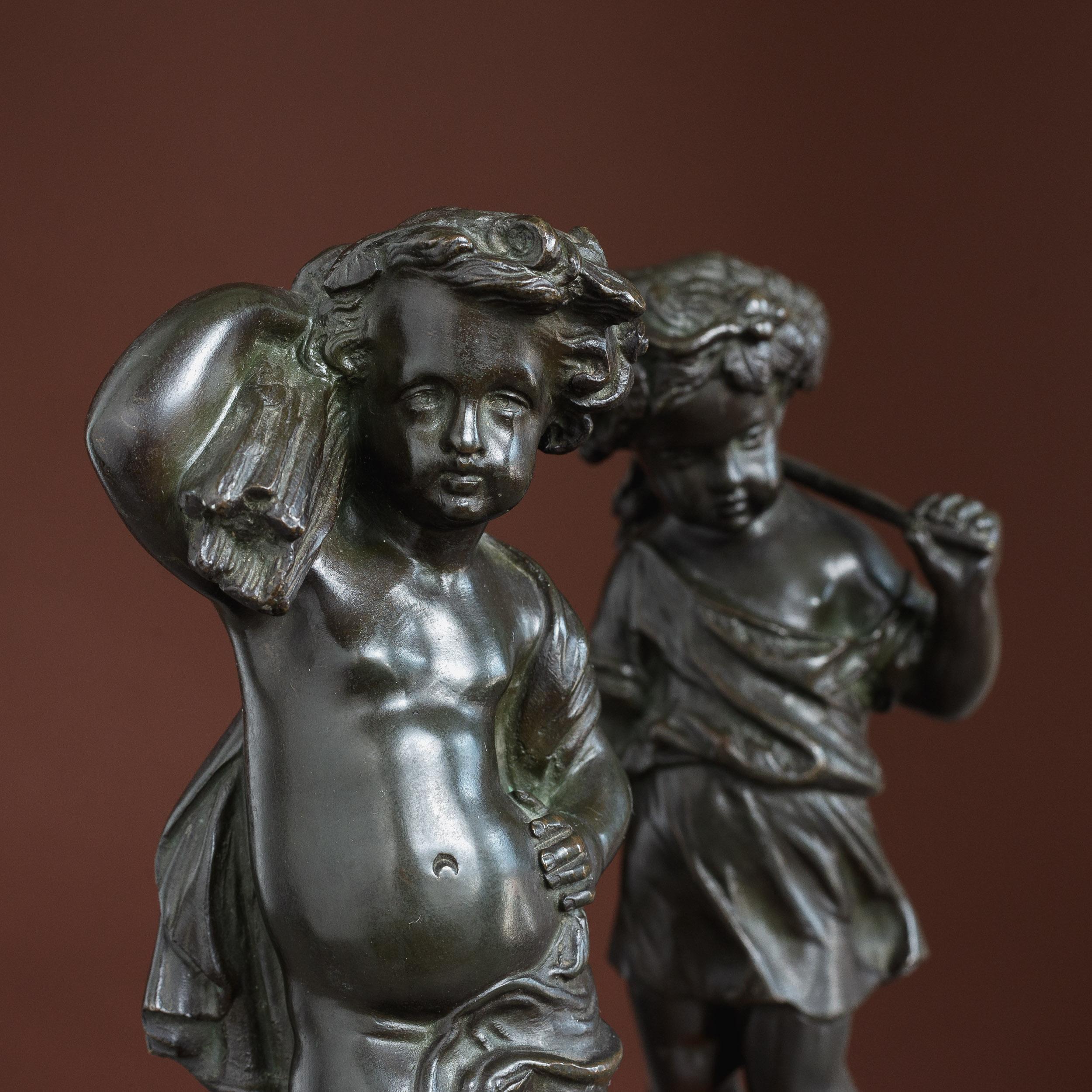 Coppia di figure in bronzo del XIX secolo che rappresentano il raccolto e l'abbondanza in vendita 1