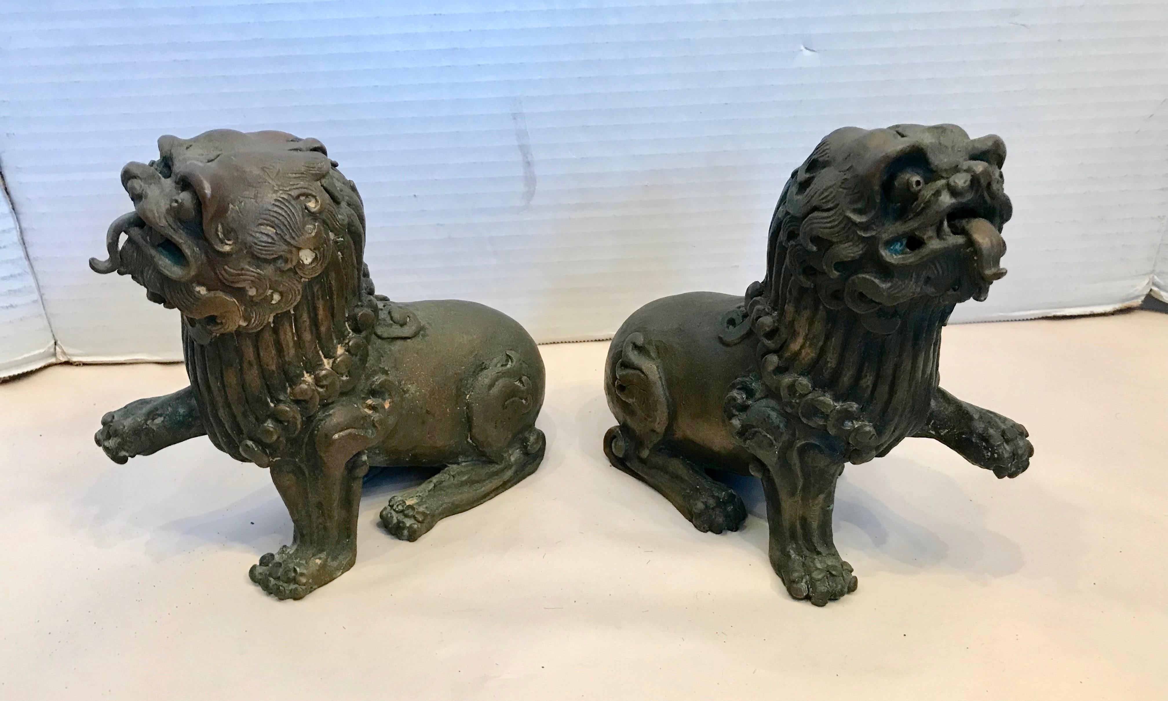 Pair of 19TH Century Bronze Foo Dogs In Good Condition For Sale In West Palm Beach, FL