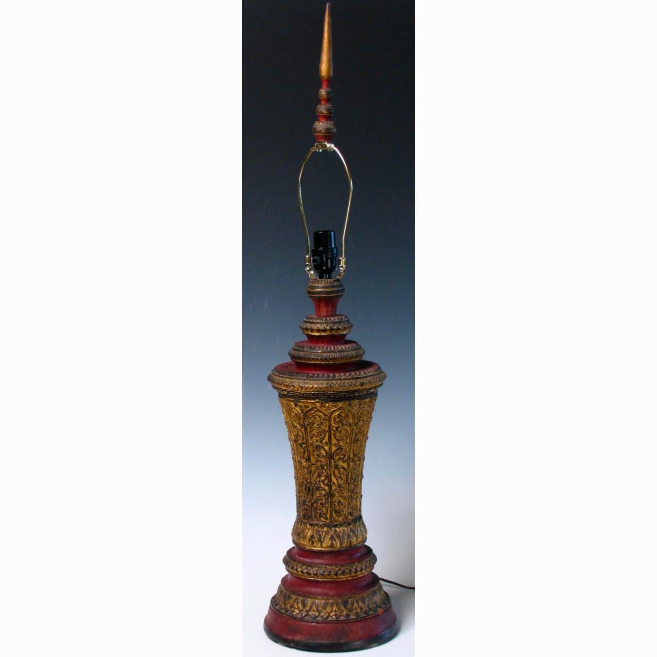 Pair of 19th Century Cambodian Wood Urn Table or Bedside Lamps In Good Condition For Sale In New York, NY