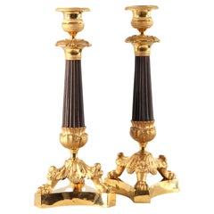 Pareja de Candeleros del Siglo XIX, Bronce, Dorado y Patinado, Circa 1840
