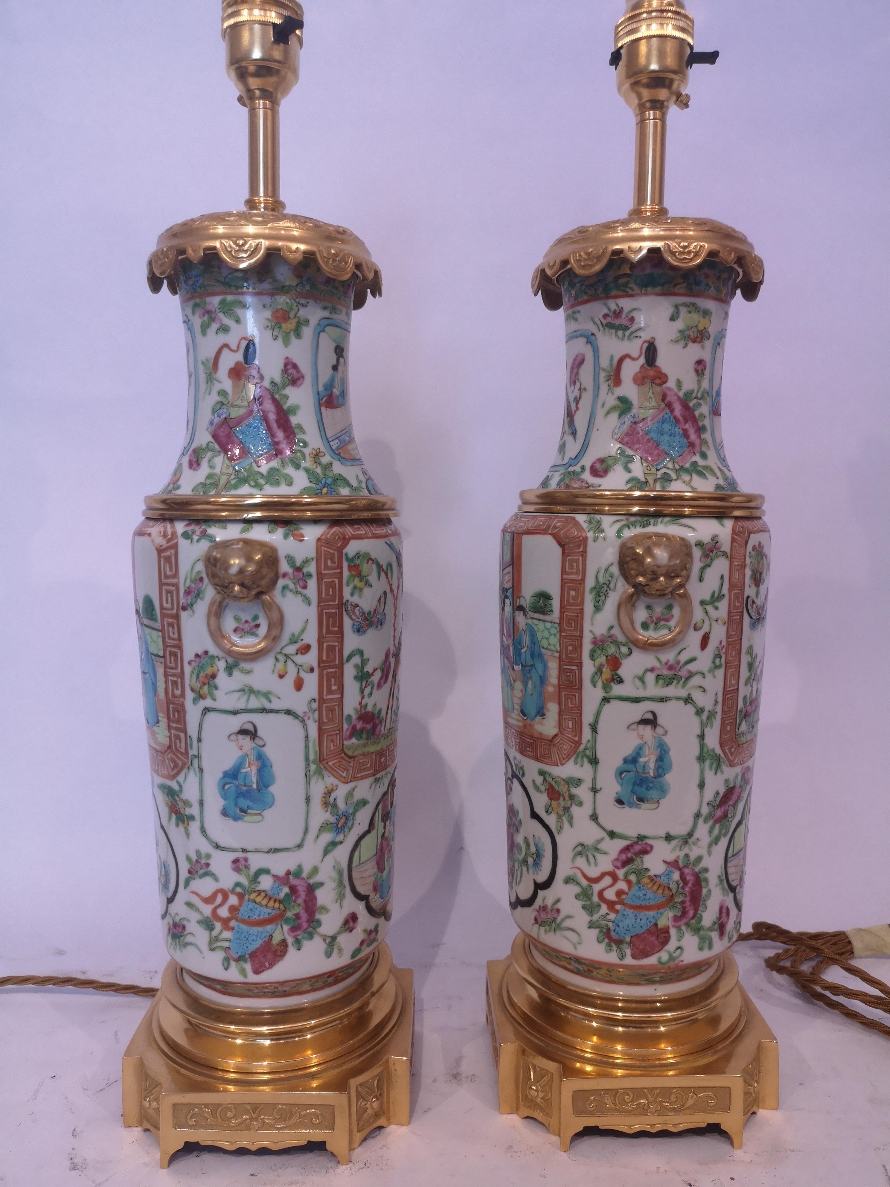 Chinese Export Pair of 19th Century Cantonese Famille Rose Lamps For Sale