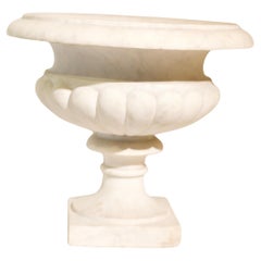 Coppia di fioriere in marmo di Carrara del XIX secolo