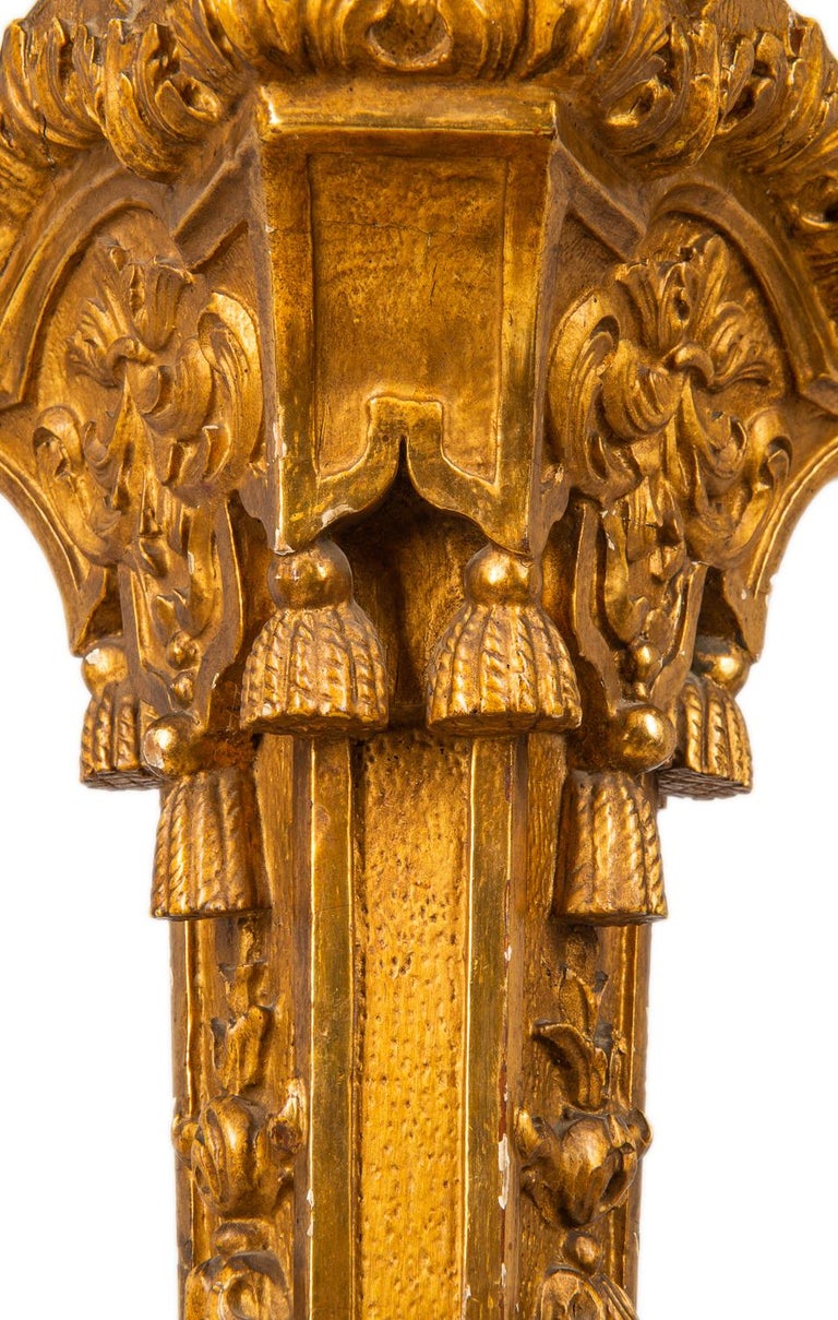 Pair of 19th Century Carved Giltwood Torchas / Lamps For Sale at 1stDibs