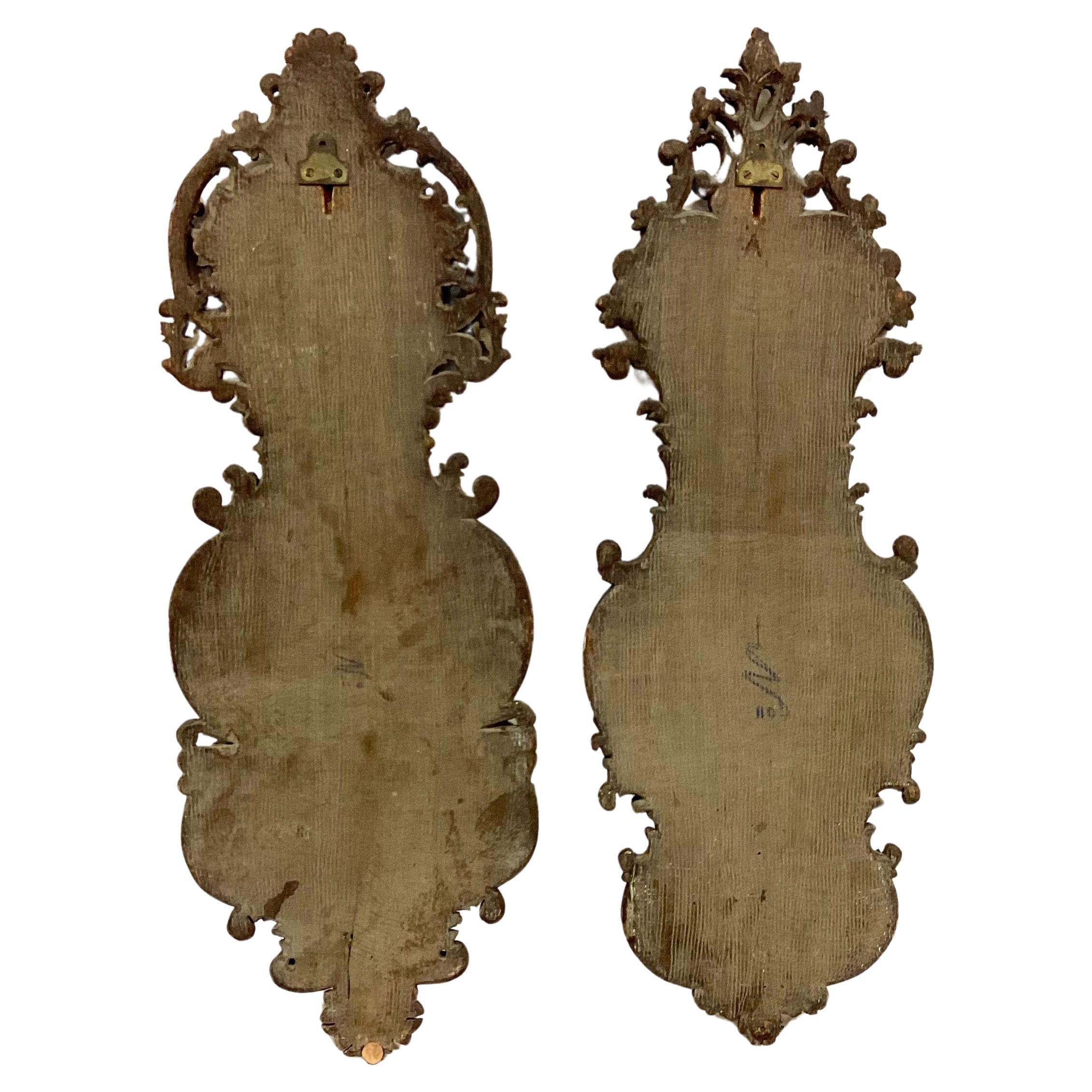 Pair of 19th Century Carved Giltwood Wall Shelves For Sale 3