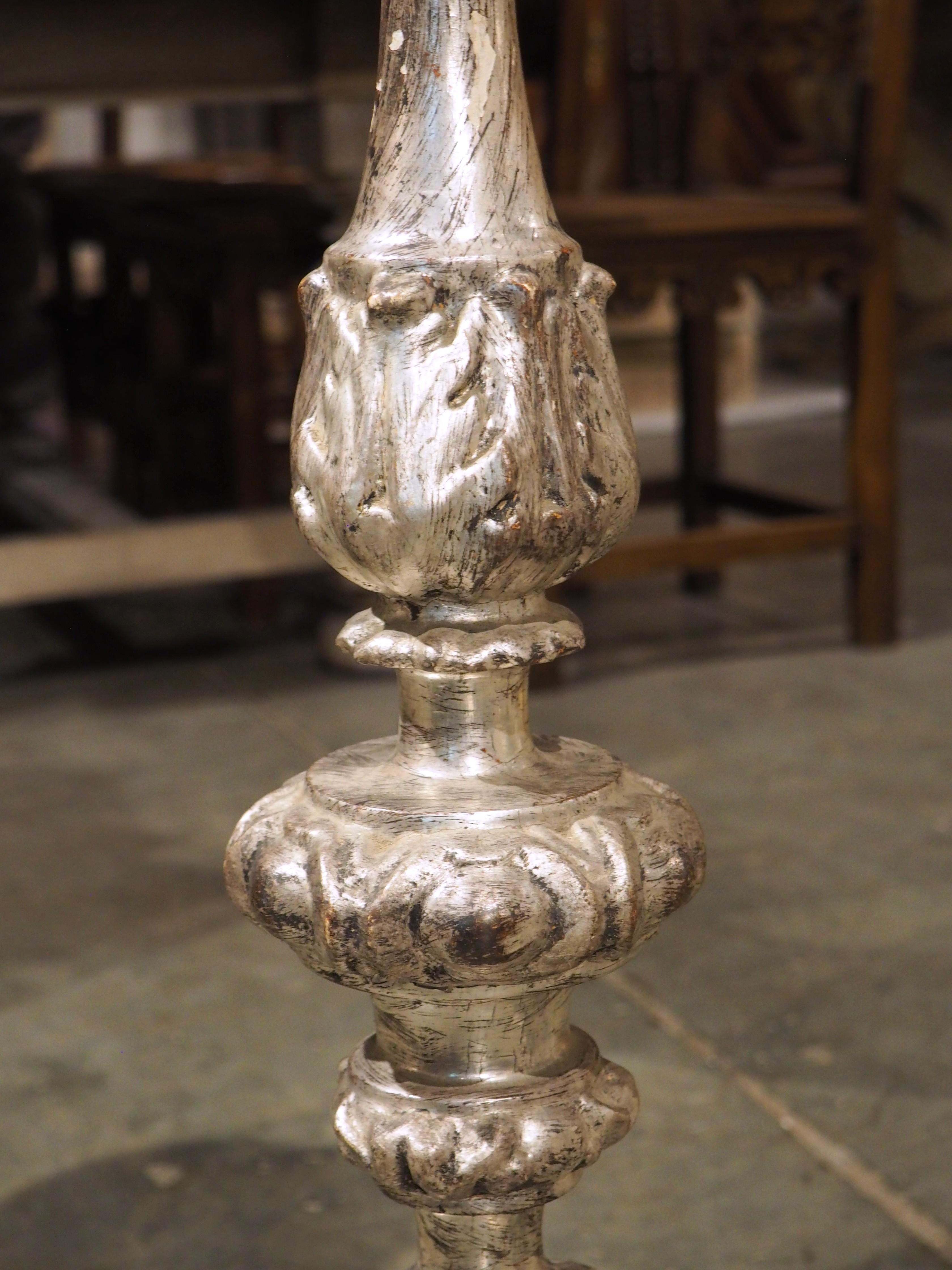 Pair of 19th Century Carved Italian Silverleaf Candlesticks For Sale 2