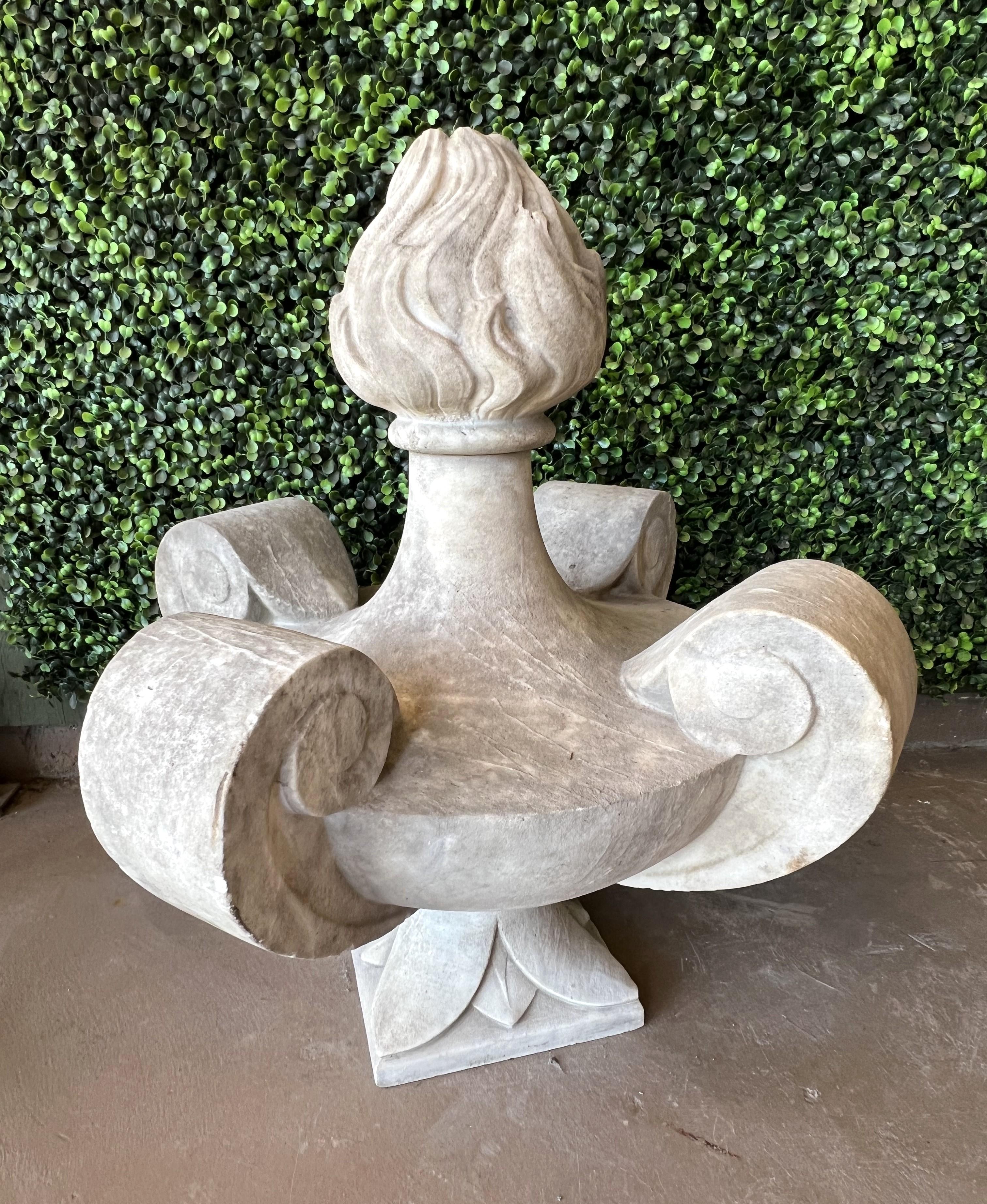 Pair of 19th Century Carved White Marble Finial Ornaments from France For Sale 2